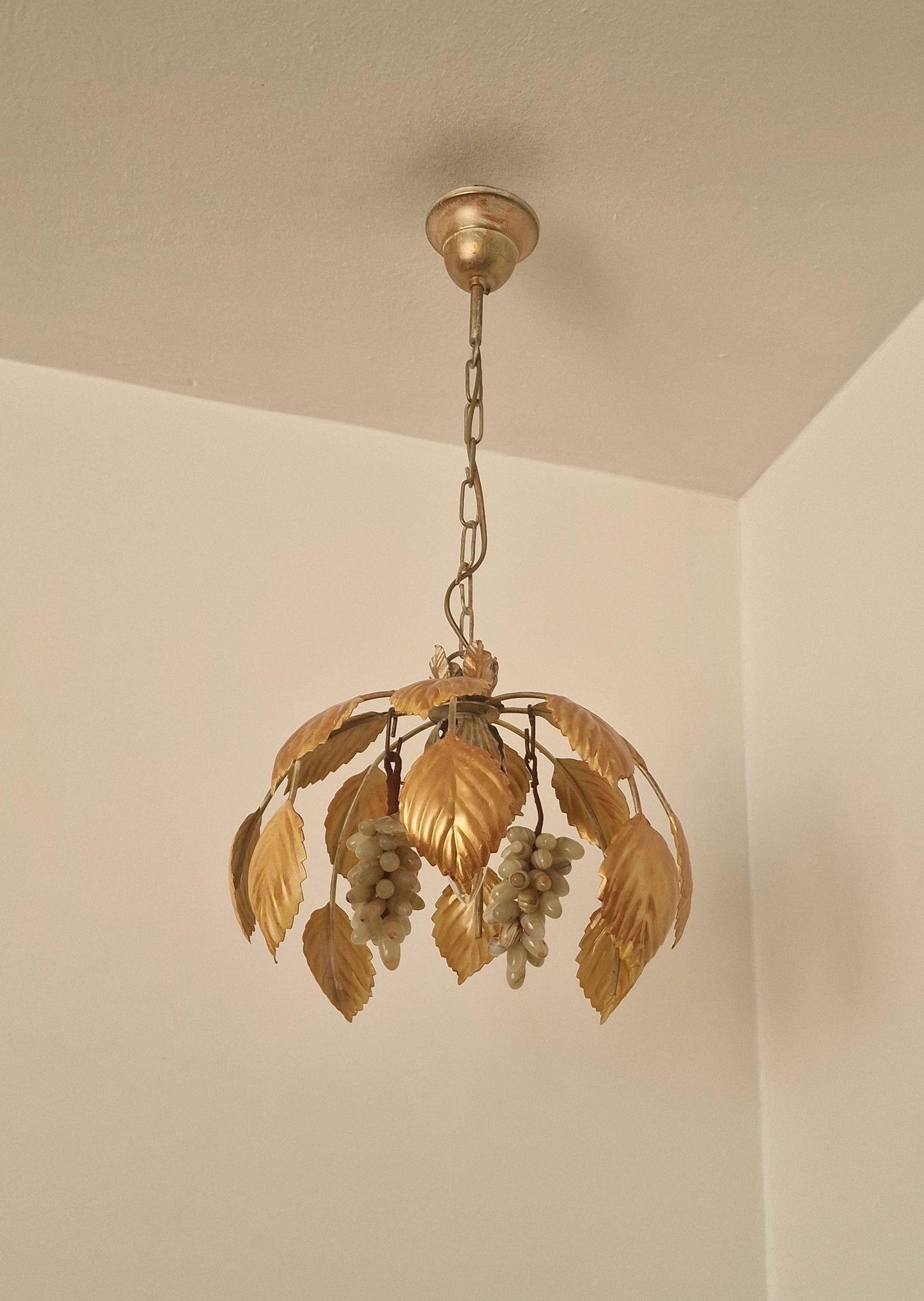 Vintage Italian Gilt Metal Chandelier with Agate Grapes, ca. 1955–1965 Mediteranian lamp