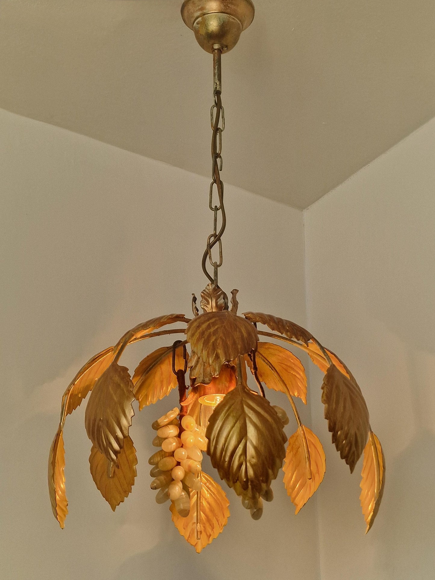 Vintage Italian Gilt Metal Chandelier with Agate Grapes, ca. 1955–1965 Mediteranian lamp