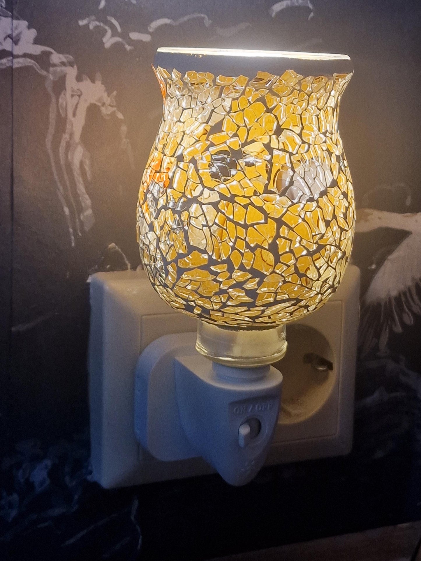 Pair of vintage Mosaic Glass Plug-In Night Lights, amber brown