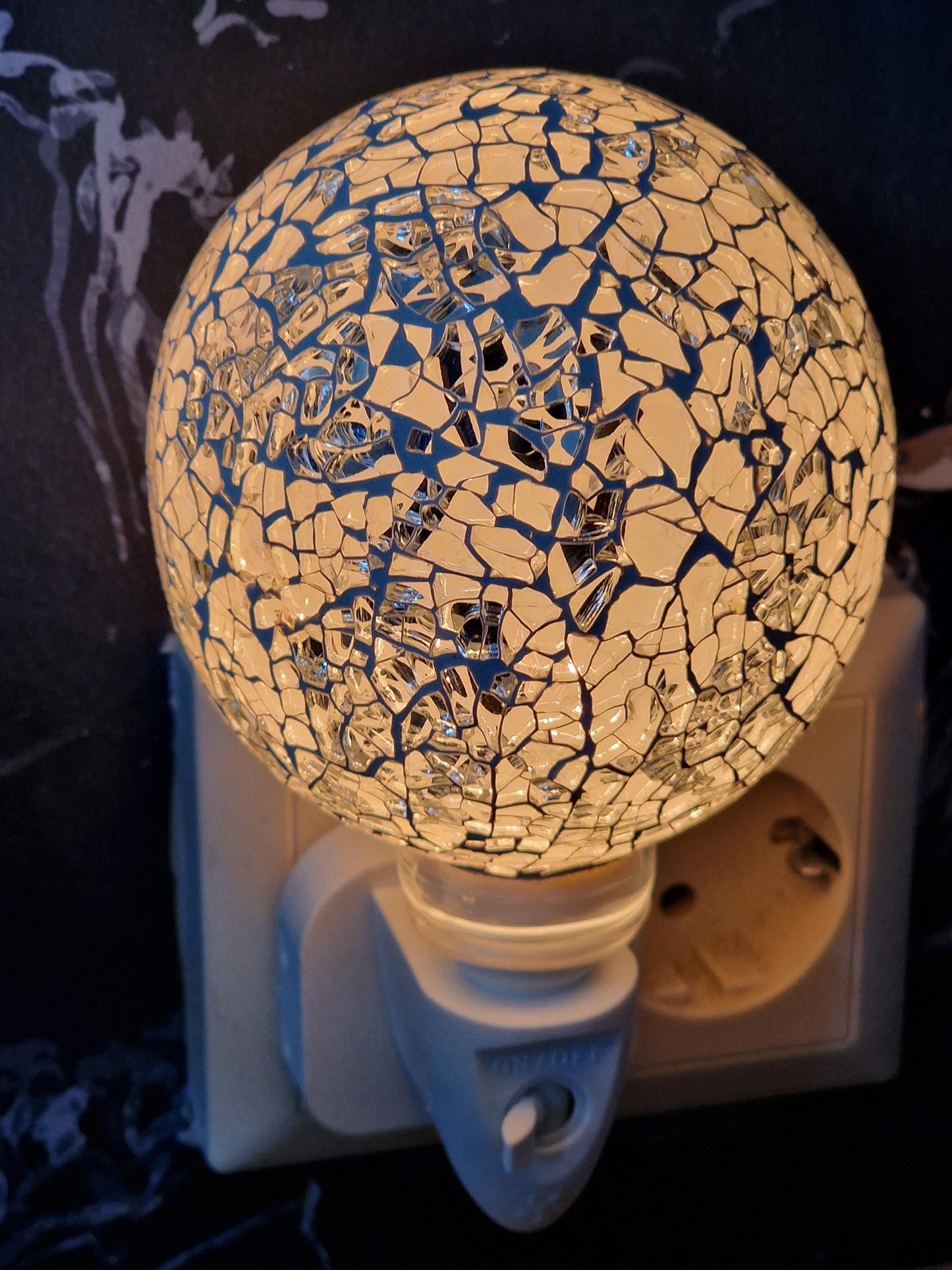 Pair of vintage Mosaic Glass Plug-In Night Lights, white sphere balloons