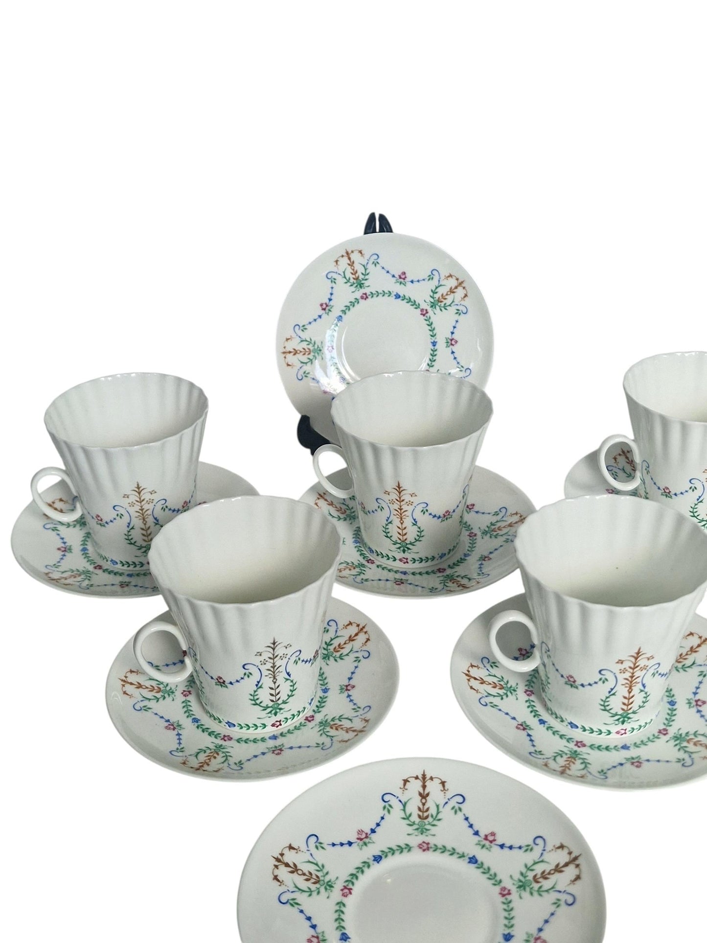 Lomonosov service tea coffee tsar collection, Vintage Lomonosov (LFZ) “Garlands” Porcelain Coffee Set – 5 Cups & Saucers plus 2 extra plates