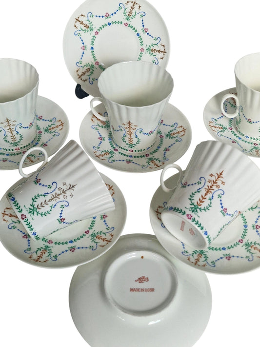 Lomonosov service tea coffee tsar collection, Vintage Lomonosov (LFZ) “Garlands” Porcelain Coffee Set – 5 Cups & Saucers plus 2 extra plates
