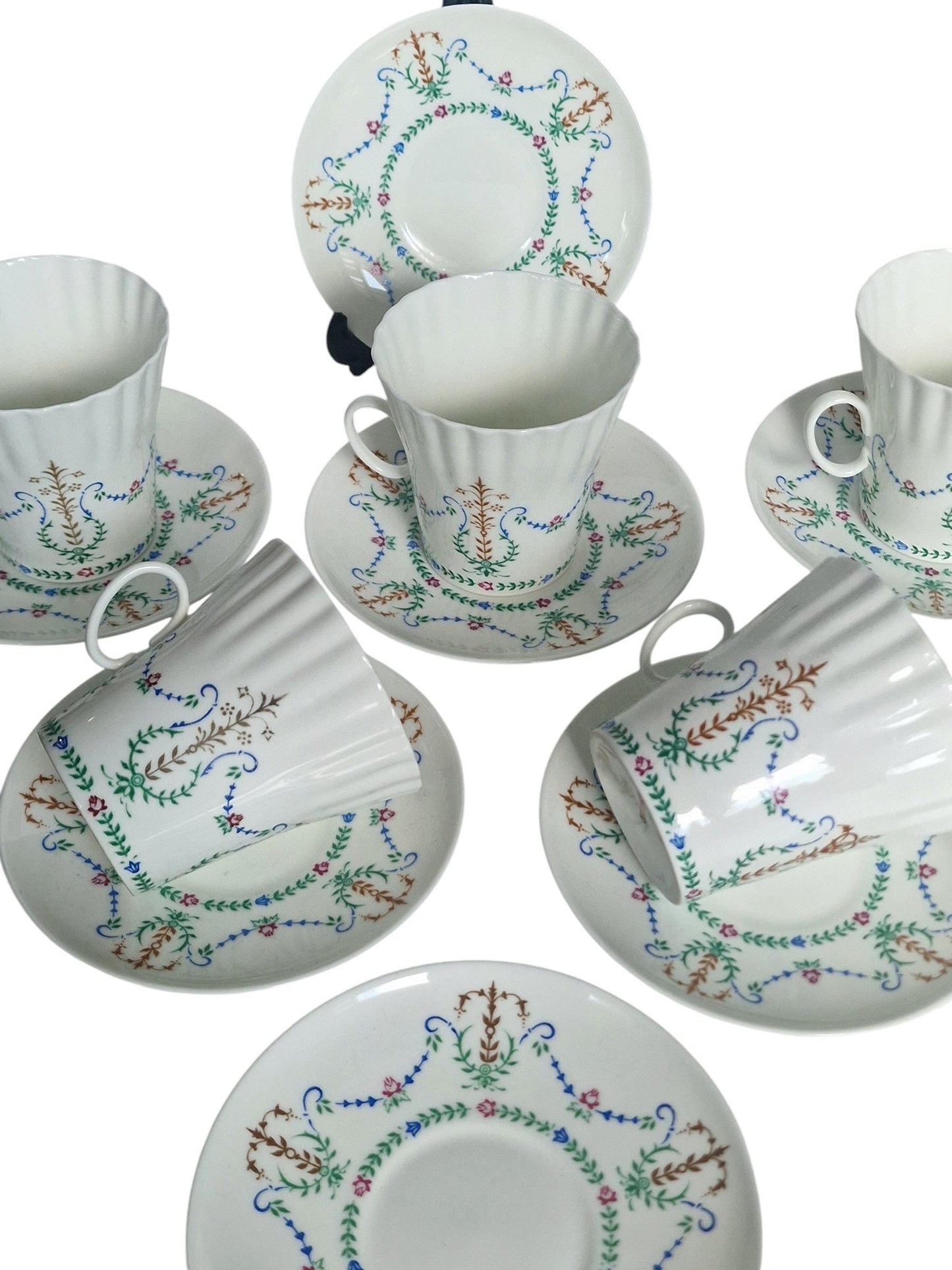 Lomonosov service tea coffee tsar collection, Vintage Lomonosov (LFZ) “Garlands” Porcelain Coffee Set – 5 Cups & Saucers plus 2 extra plates