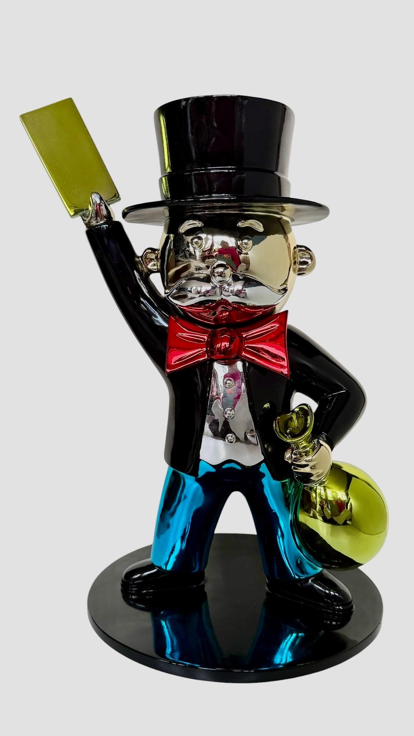 16.3’’ XL Diederik van Apple - mr monopoly - trust in gold - large pop art sculpture. Dutch designer, iconic conversation piece
