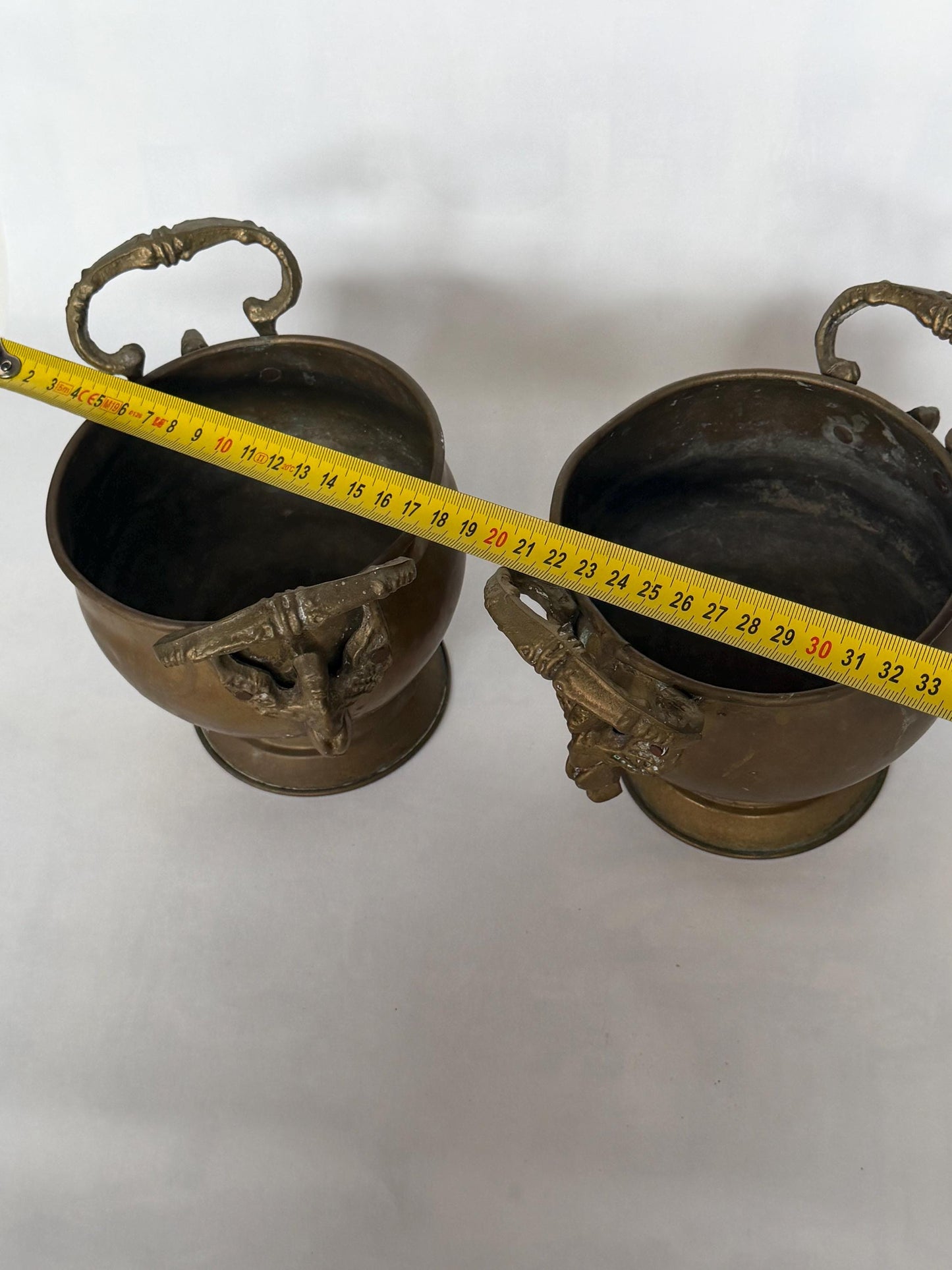 Antique Pair of Art Nouveau Cachepots with Mythical Winged Siren Handles c.1900–1920, set planters in red and yellow copper and brass