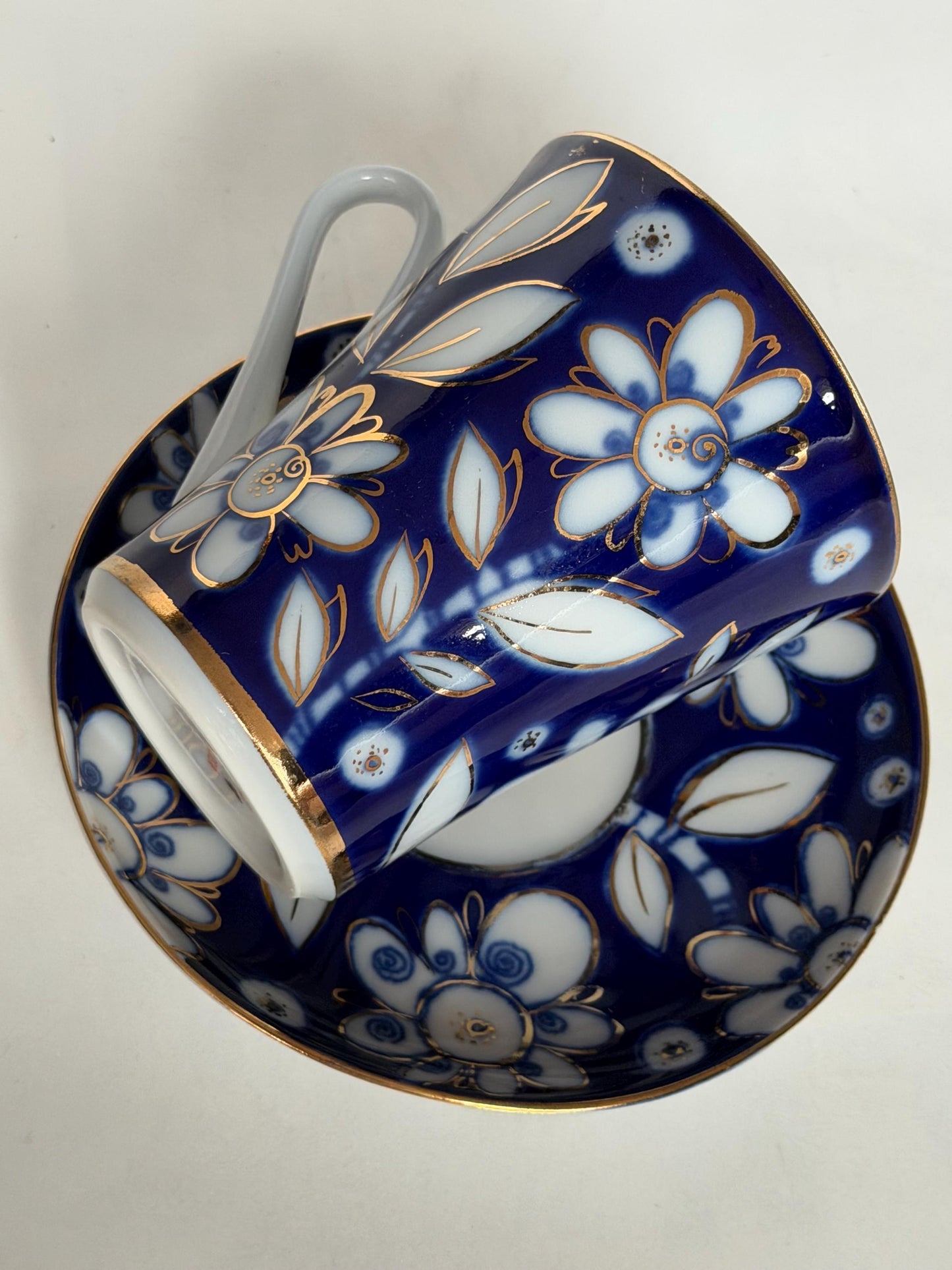 A set of 2 Vintage Lomonosov Large Cup and Saucer Cobalt Blue White Flowers 22K Gold porcelain, chocolate, tea cup xl