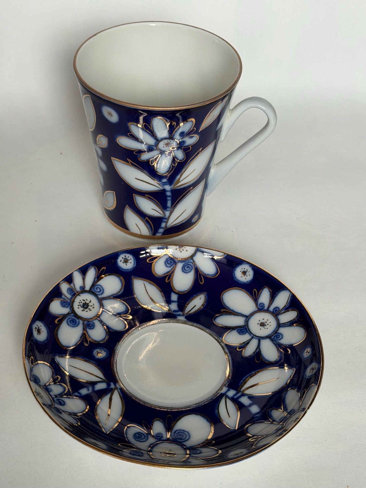A set of 2 Vintage Lomonosov Large Cup and Saucer Cobalt Blue White Flowers 22K Gold porcelain, chocolate, tea cup xl
