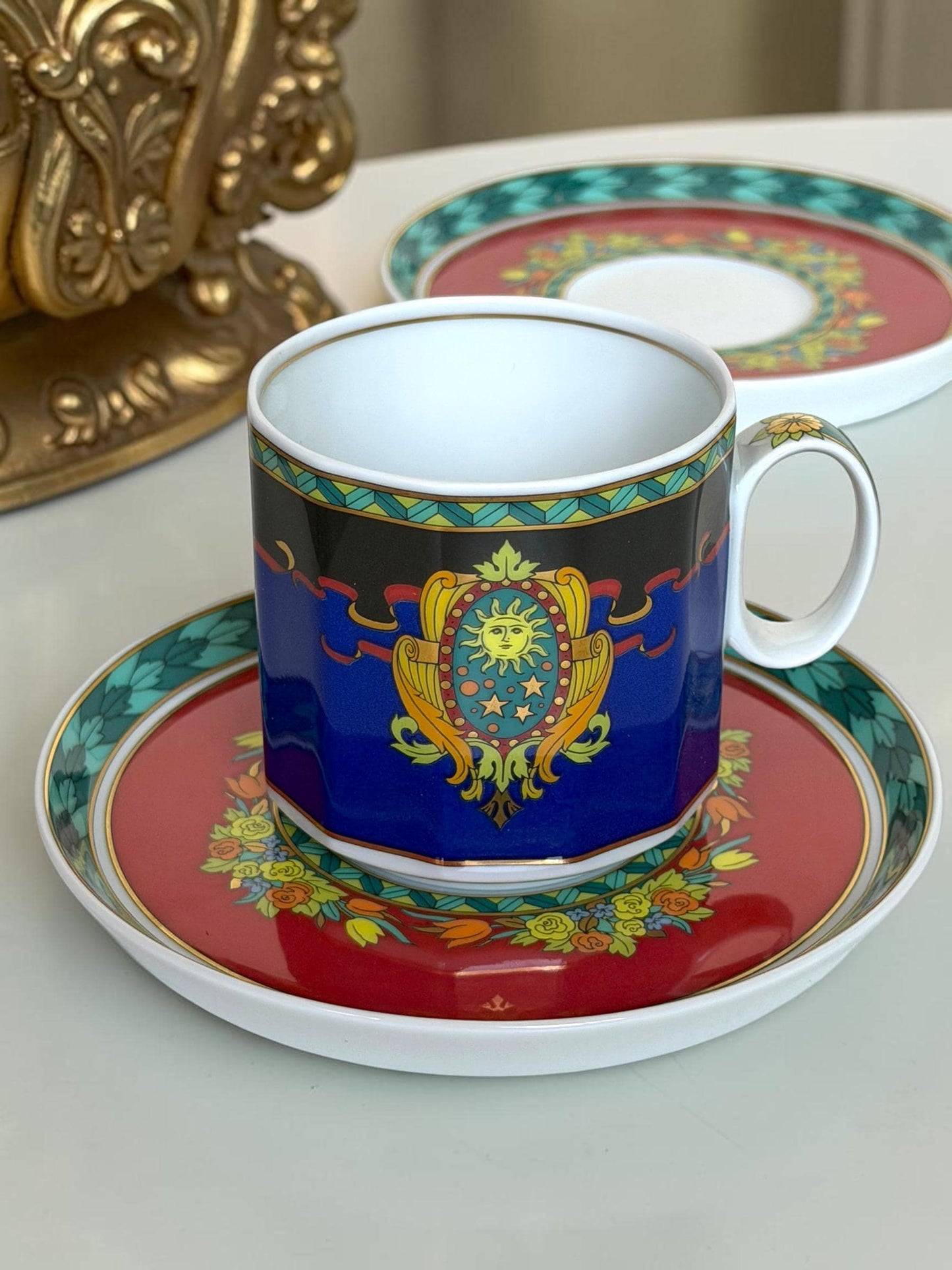 Rosenthal porcelain x versace,   breakfast service for 2, (3 sets available) le roi du soleil tableware