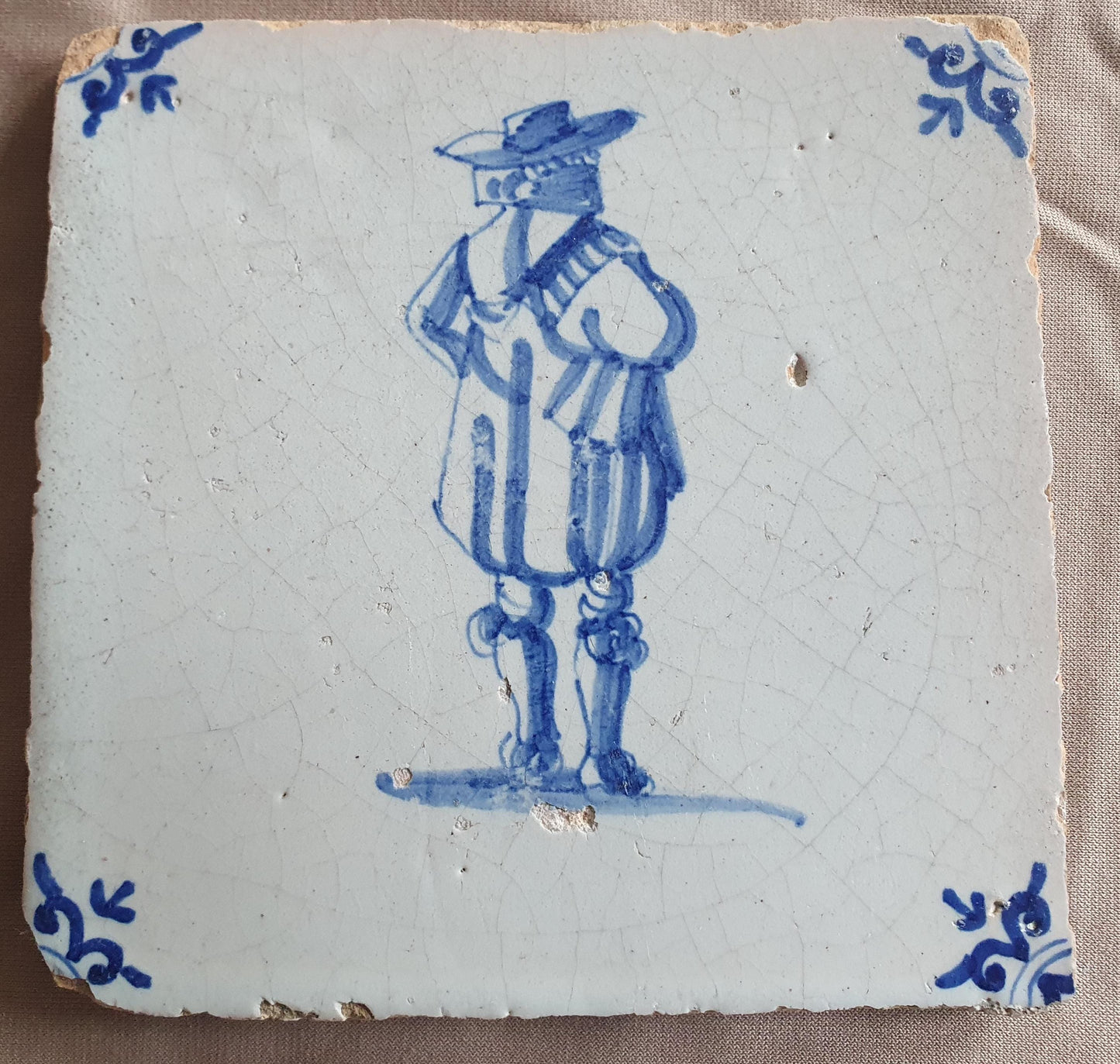4 x Antique Delft Tiles - 1660-1660 People  Design, Holland.