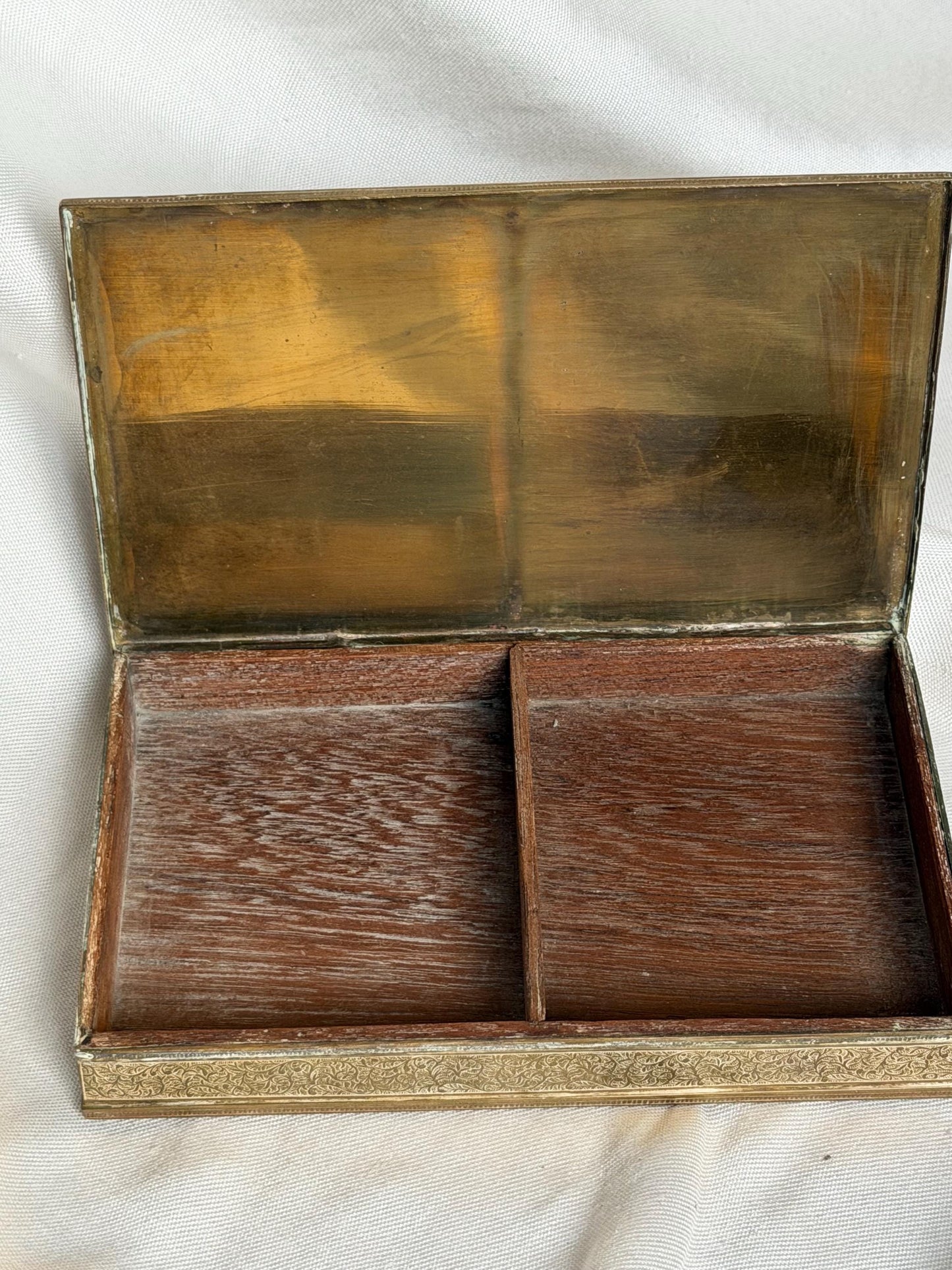Antique English Brass Bridge Card Box Etched Floral Decoration c.1900–1925.