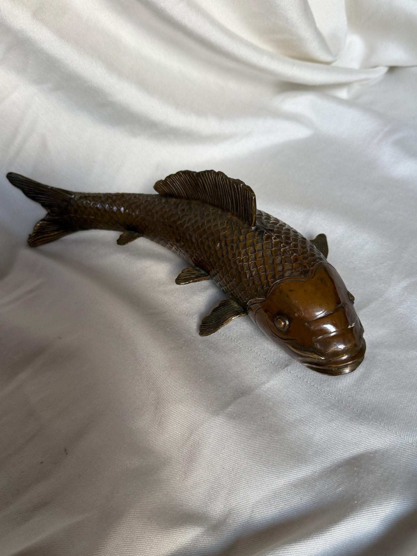 High quality Large Japanese Bronze Koi Fish Sculpture 30 cm