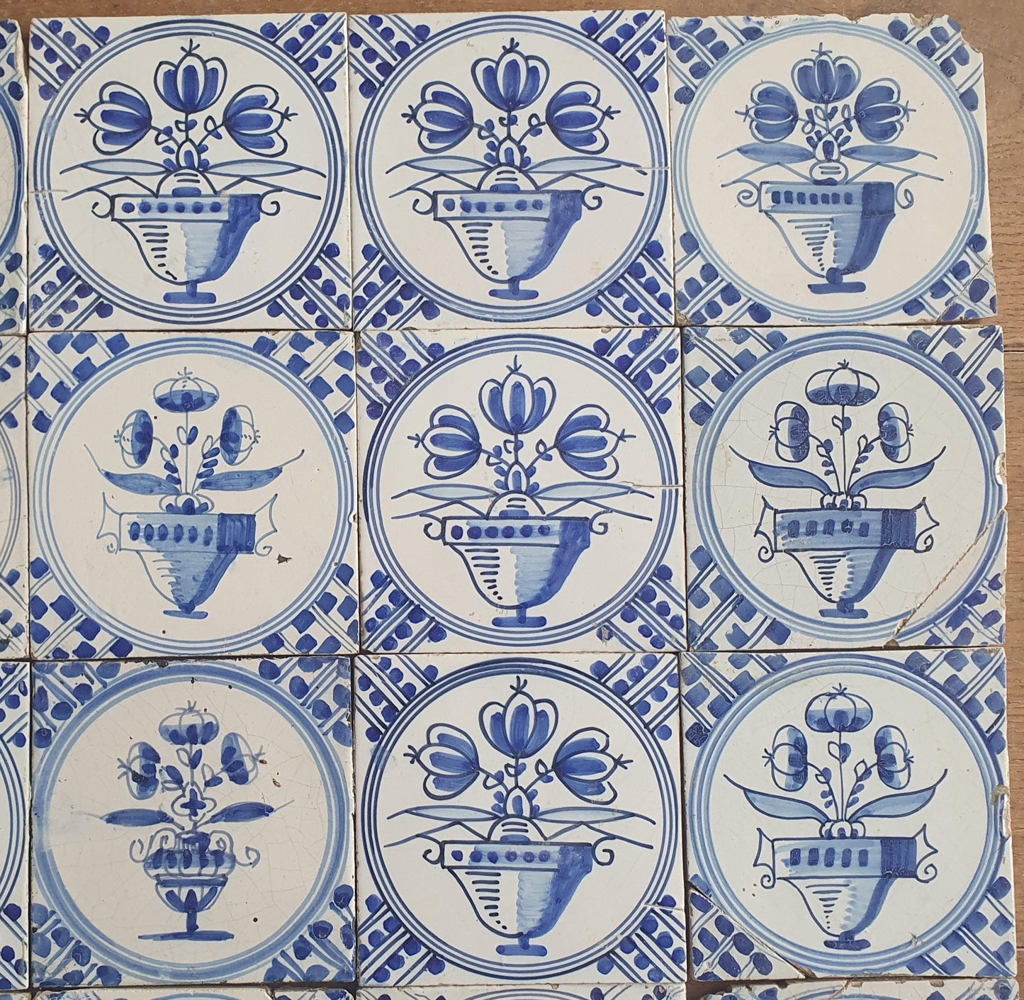 33 x Antique Delft flowers Tiles, 17th Century Dutch Wall Decor. planttile