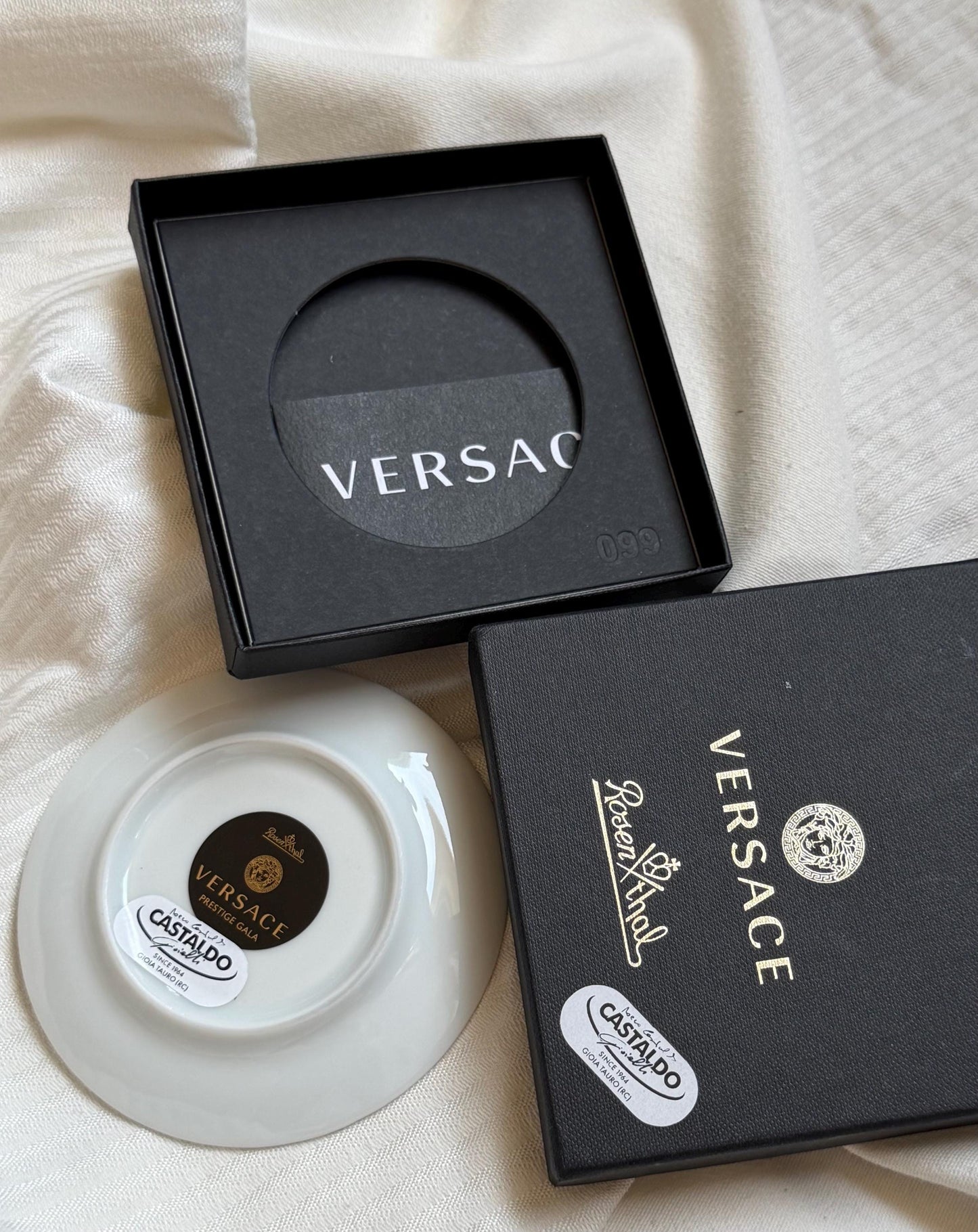 Versace x Rosenthal, Original Rosenthal for Versace porcelain tray from the “Prestige Gala” collection