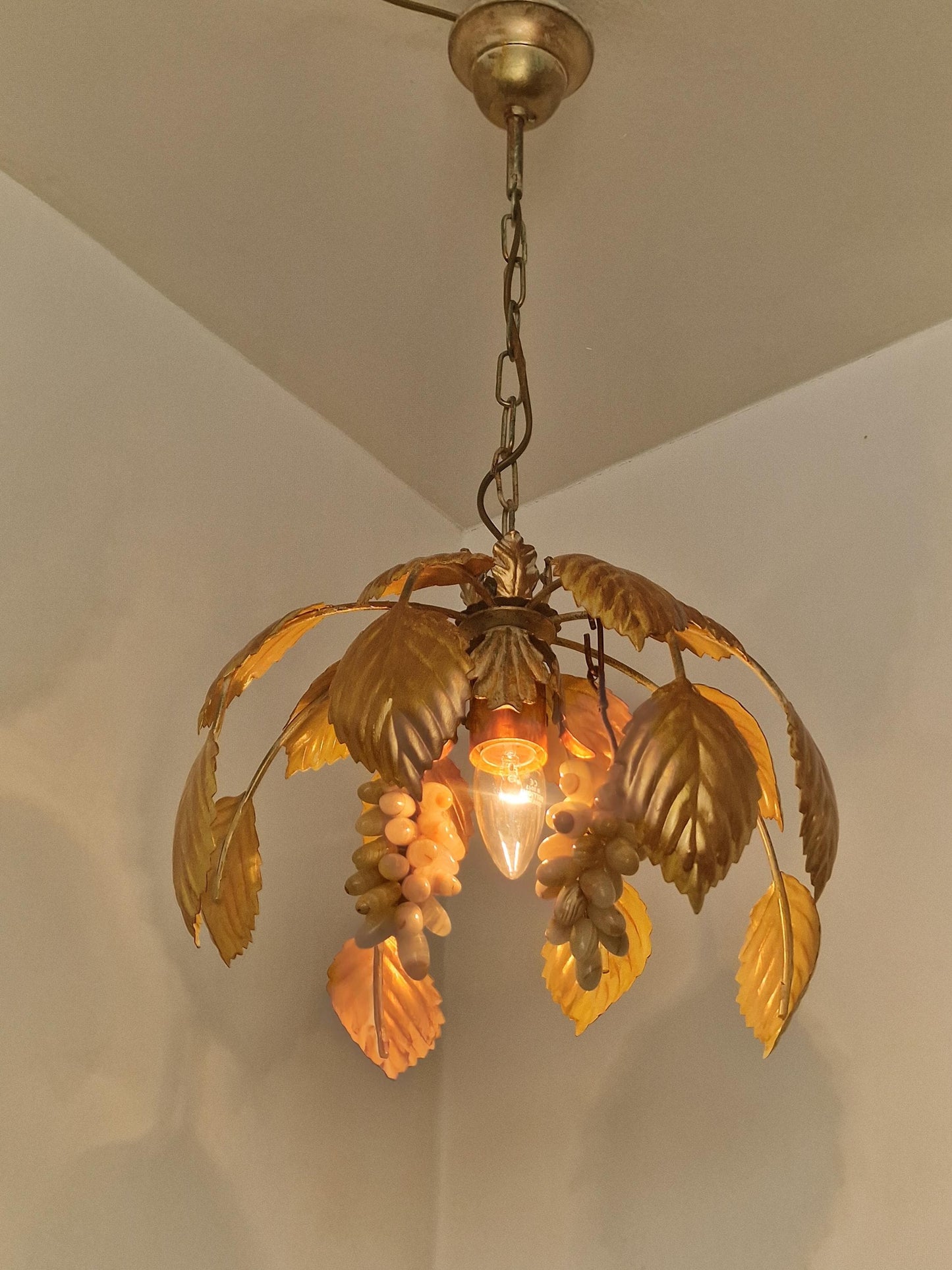 Vintage Italian Gilt Metal Chandelier with Agate Grapes, ca. 1955–1965 Mediteranian lamp