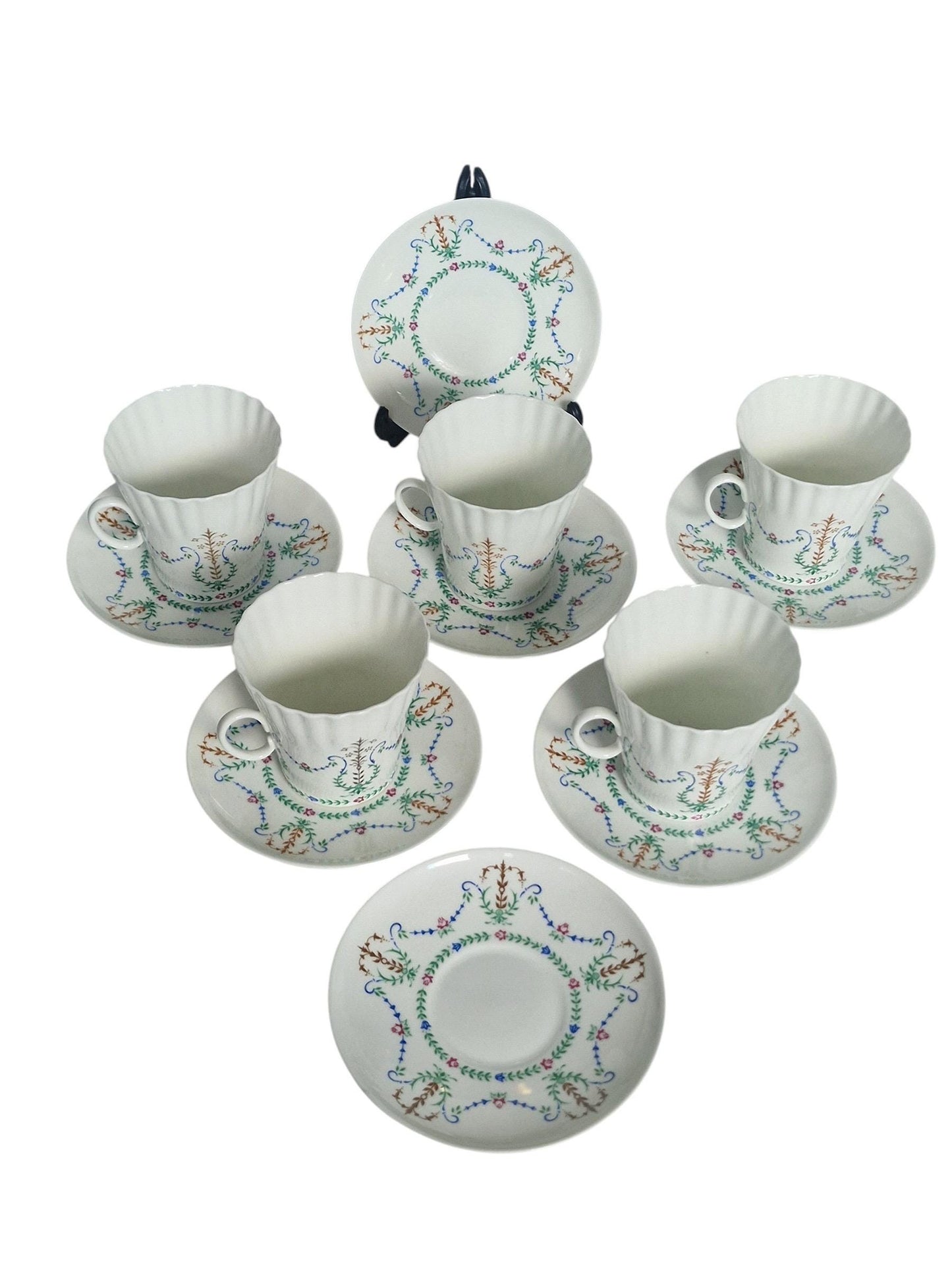 Lomonosov service tea coffee tsar collection, Vintage Lomonosov (LFZ) “Garlands” Porcelain Coffee Set – 5 Cups & Saucers plus 2 extra plates