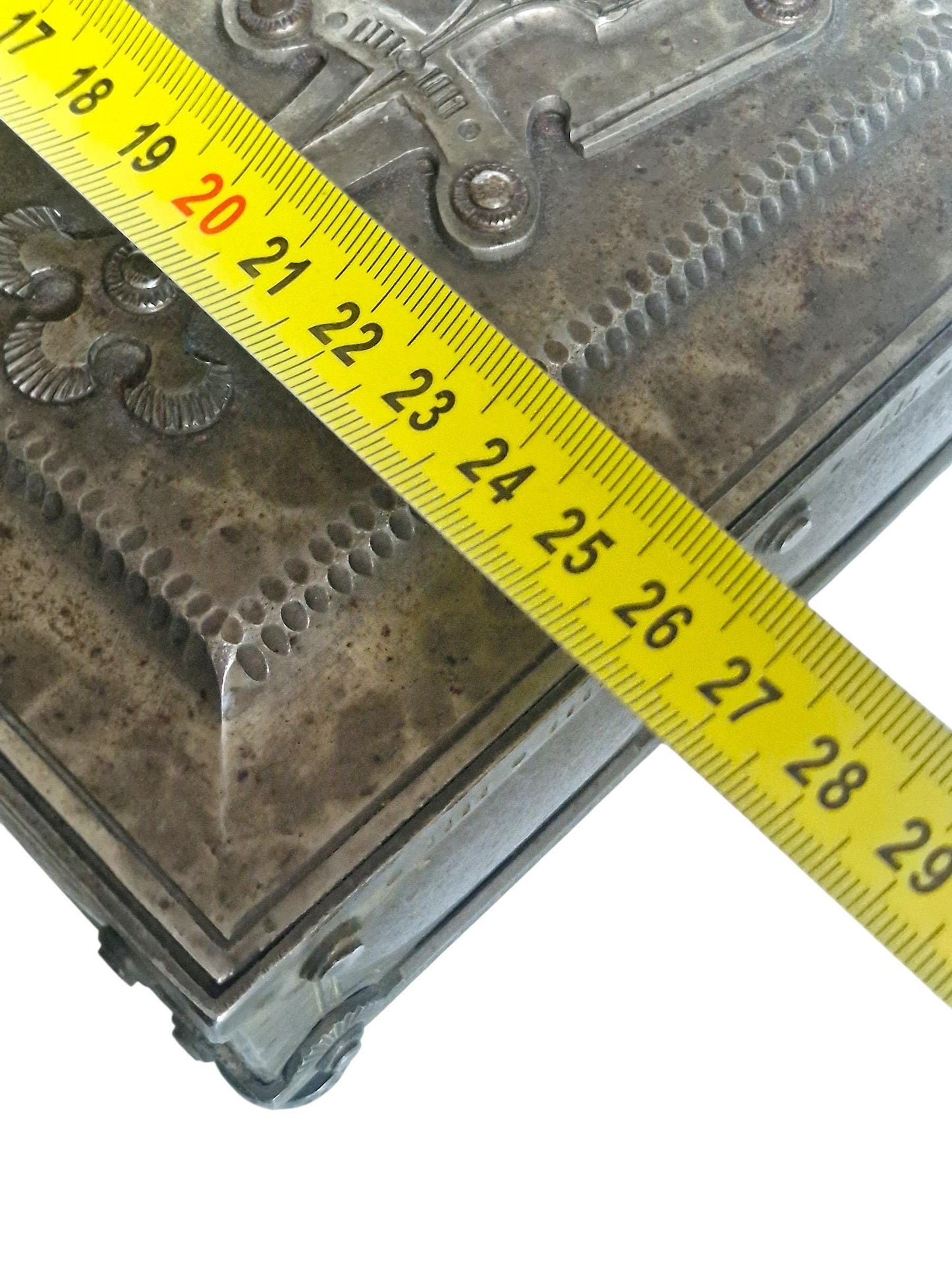 Arts & Crafts Hammered Metal pewter antique document Casket – England – c.1900–1915 scotland