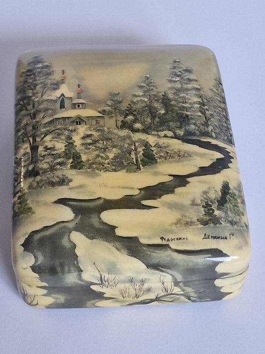 Russian Fedoskino lacquer box by G. Demkina, winter landscape, c. 2000