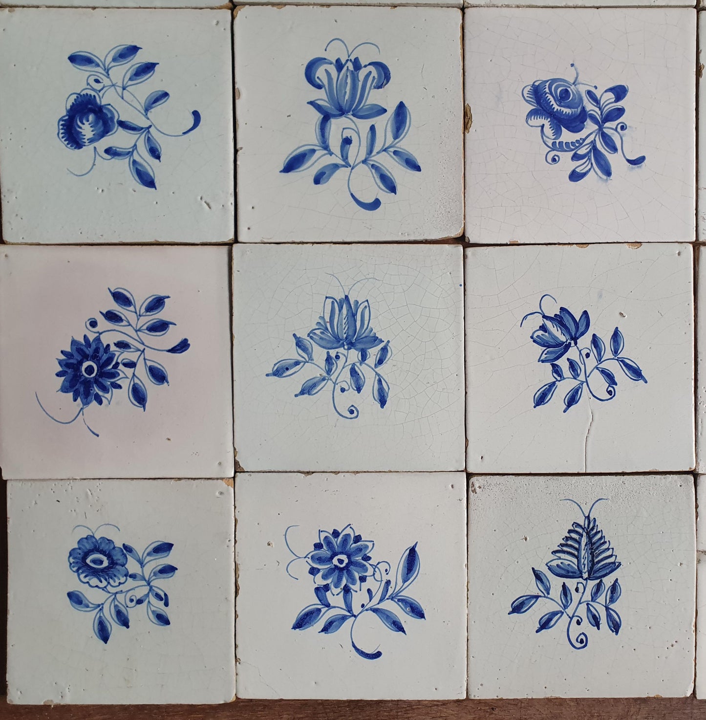 25 x Antique Delft Tiles, 18th Century, Floral Blue Flowers, planttile.