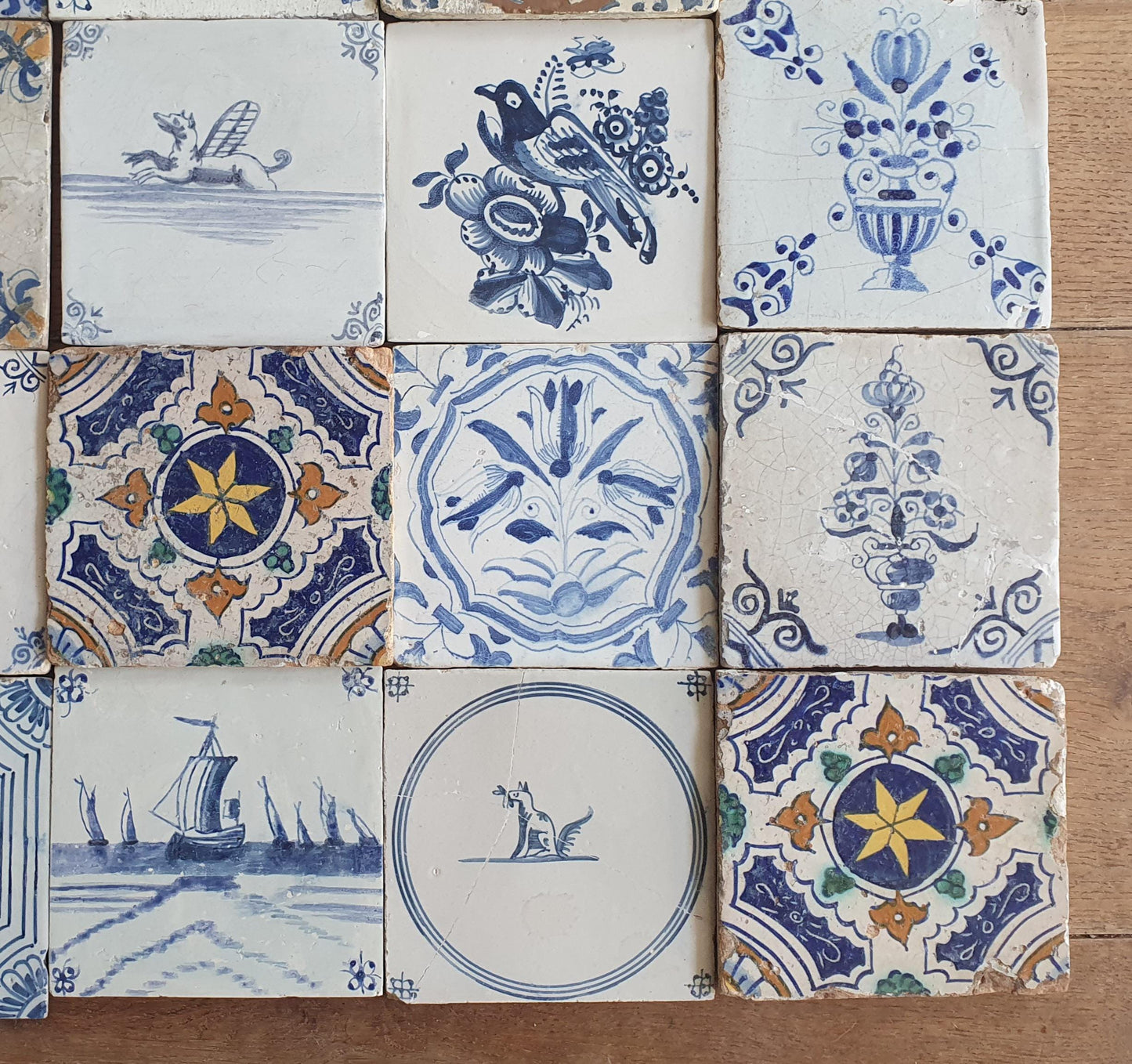 25 x Dutch Delft Blue Tile shards, mix, 17th century, antique collectable and backsplash fireplace kitchen tiles.
