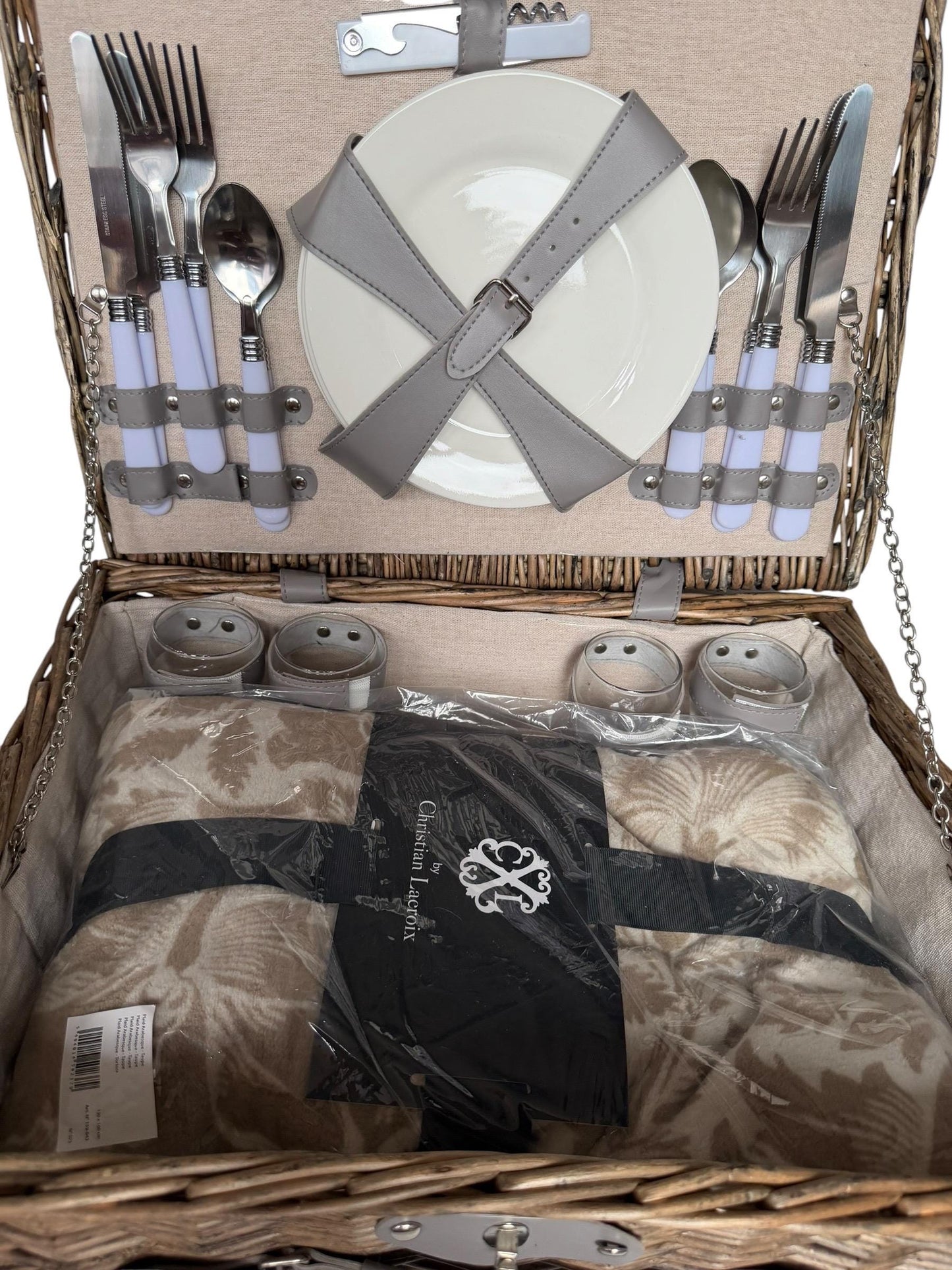 Vintage 4 Person Wicker Picnic Hamper, incl.  Lacroix Arabesque Plaid, porcelain plates, glasses etc