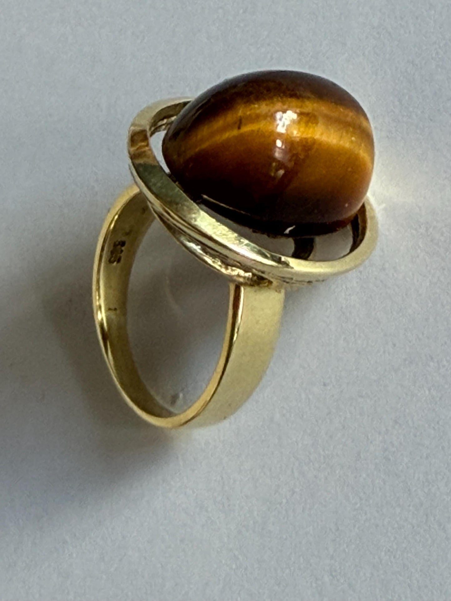 Vintage Scandinavian big designer 14K Gold Tiger’s Eye Ring,  Modernist 585 Gold,  Size 51, 8.2 g, perfect conditionausema jewelry