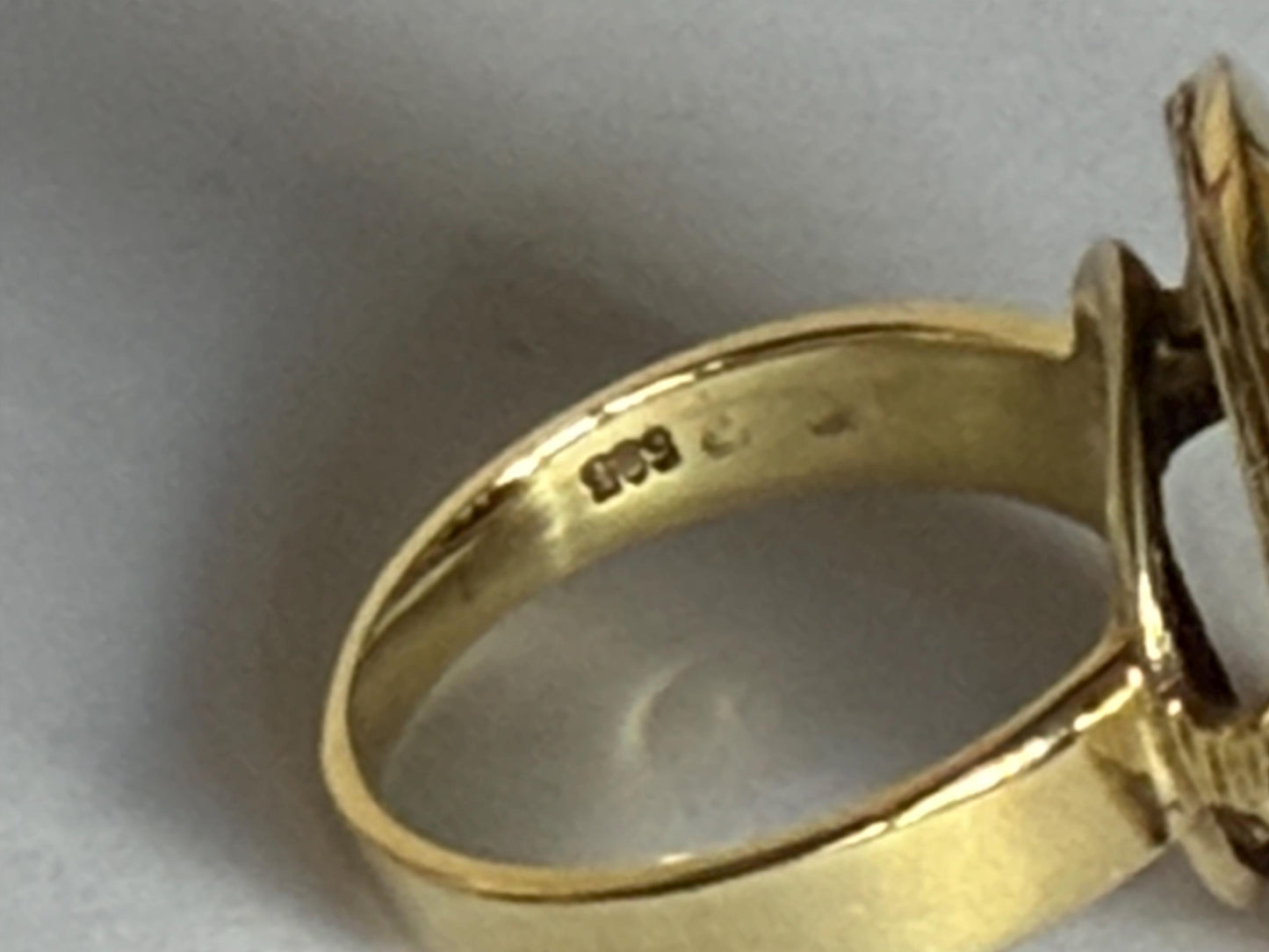 Vintage Scandinavian big designer 14K Gold Tiger’s Eye Ring,  Modernist 585 Gold,  Size 51, 8.2 g, perfect conditionausema jewelry