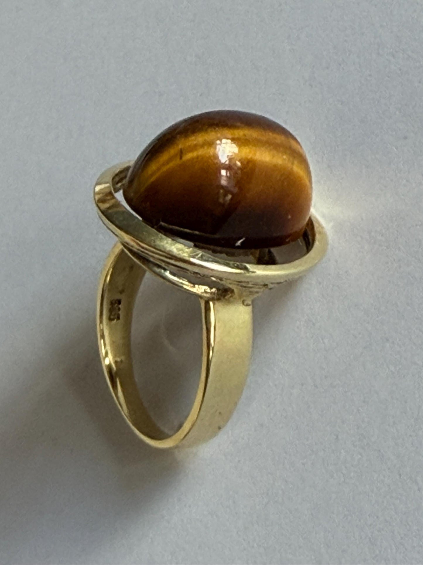 Vintage Scandinavian big designer 14K Gold Tiger’s Eye Ring,  Modernist 585 Gold,  Size 51, 8.2 g, perfect conditionausema jewelry