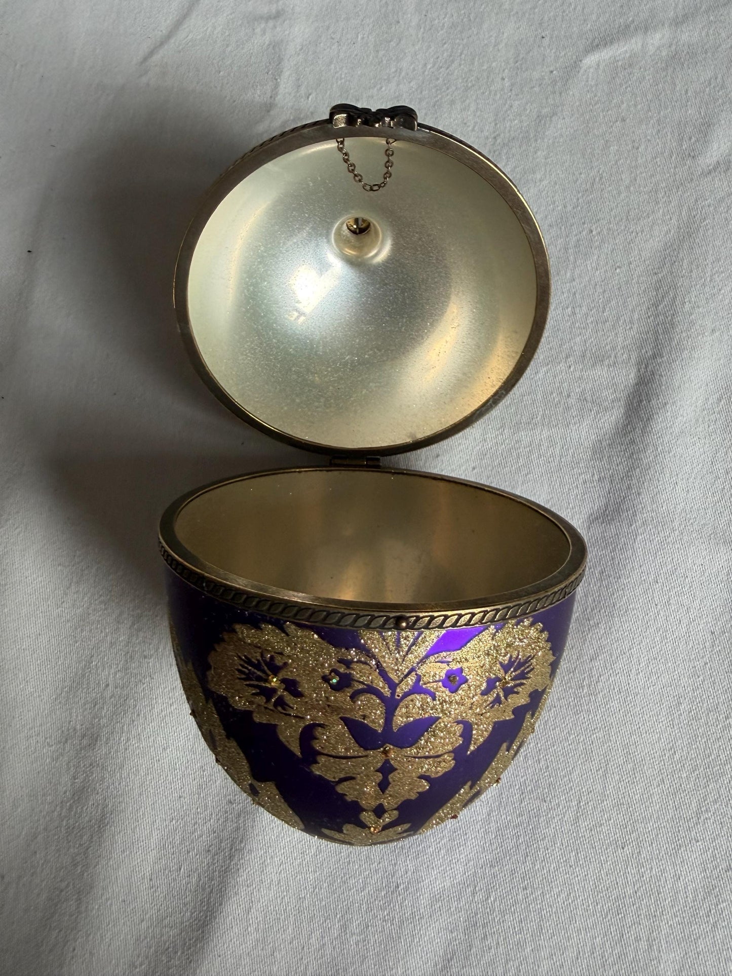 Komozja Mostowski XL Faberge egg Handcrafted Polish Glass Egg Ornament – Purple & Gold Christmas Keepsake Box, retired collectible faberge