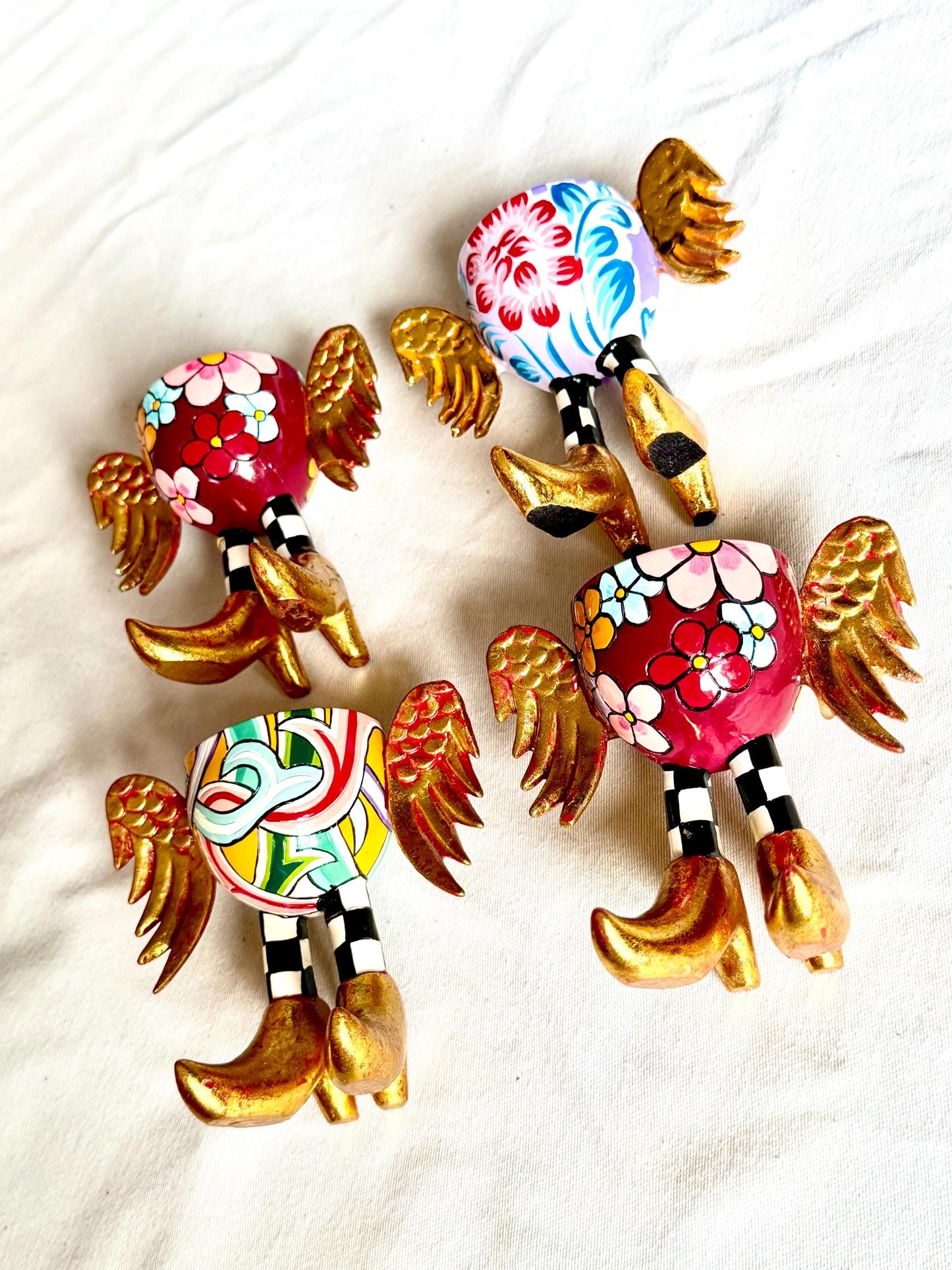 Toms Drag - thomas hoffmann , Set of 4 Designer Egg Cups with Wings – Retired Hand Painted Collectible by Tom’s Company eierdopjes