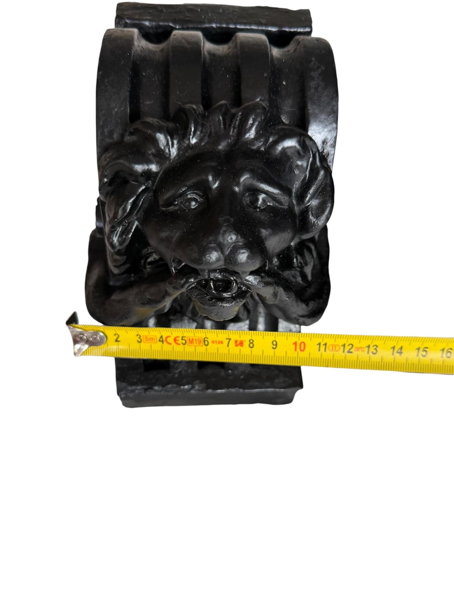 Set of 4 Art Nouveau Architectural Plaster Corbels with Grotesque Lion Masks, ca. 1900 Antique consoles ornament