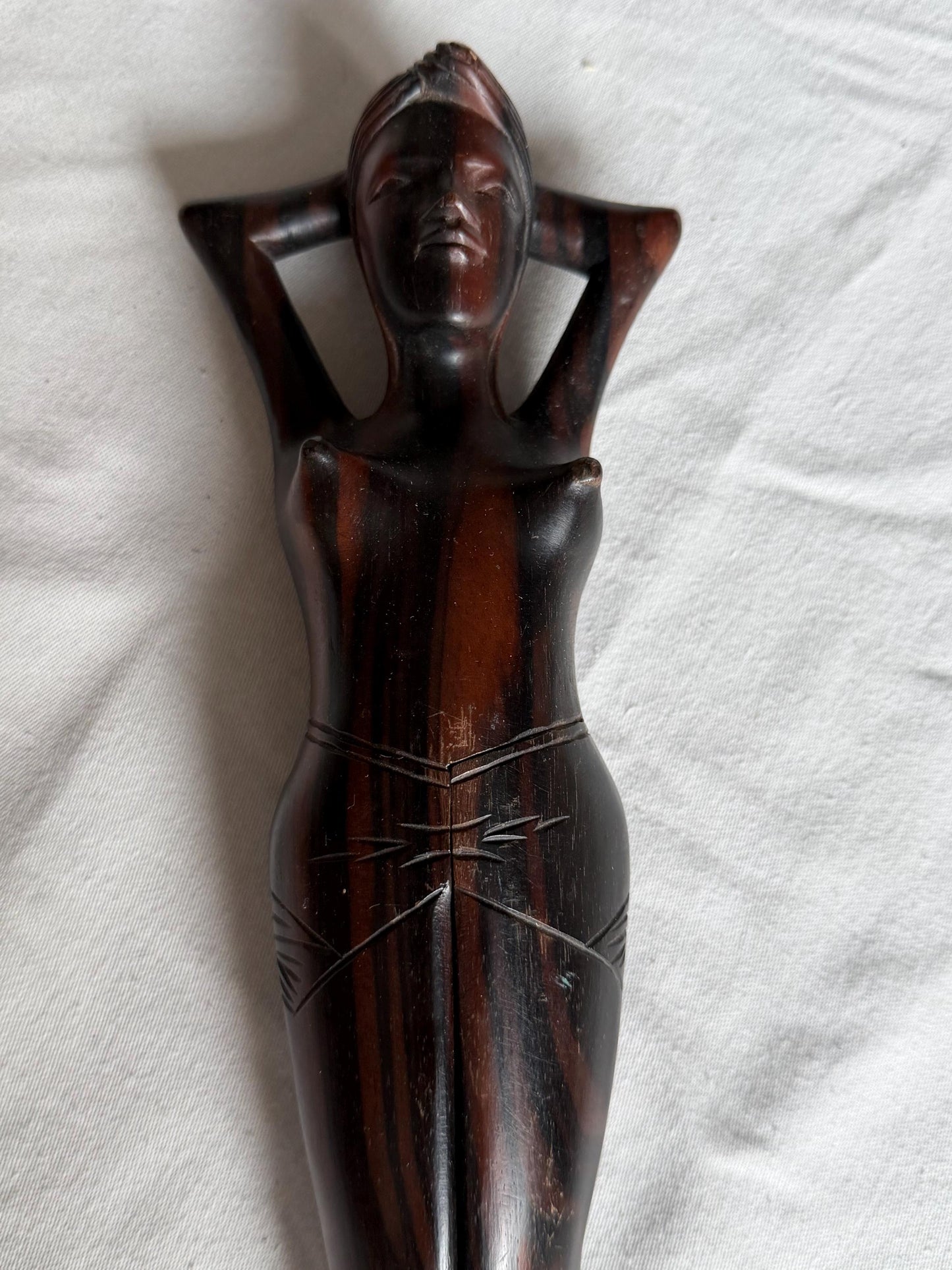 African Ebony Wood Nutcracker – Hand Carved Female Figure – 34 cm – Vintage notenkraker woman legs