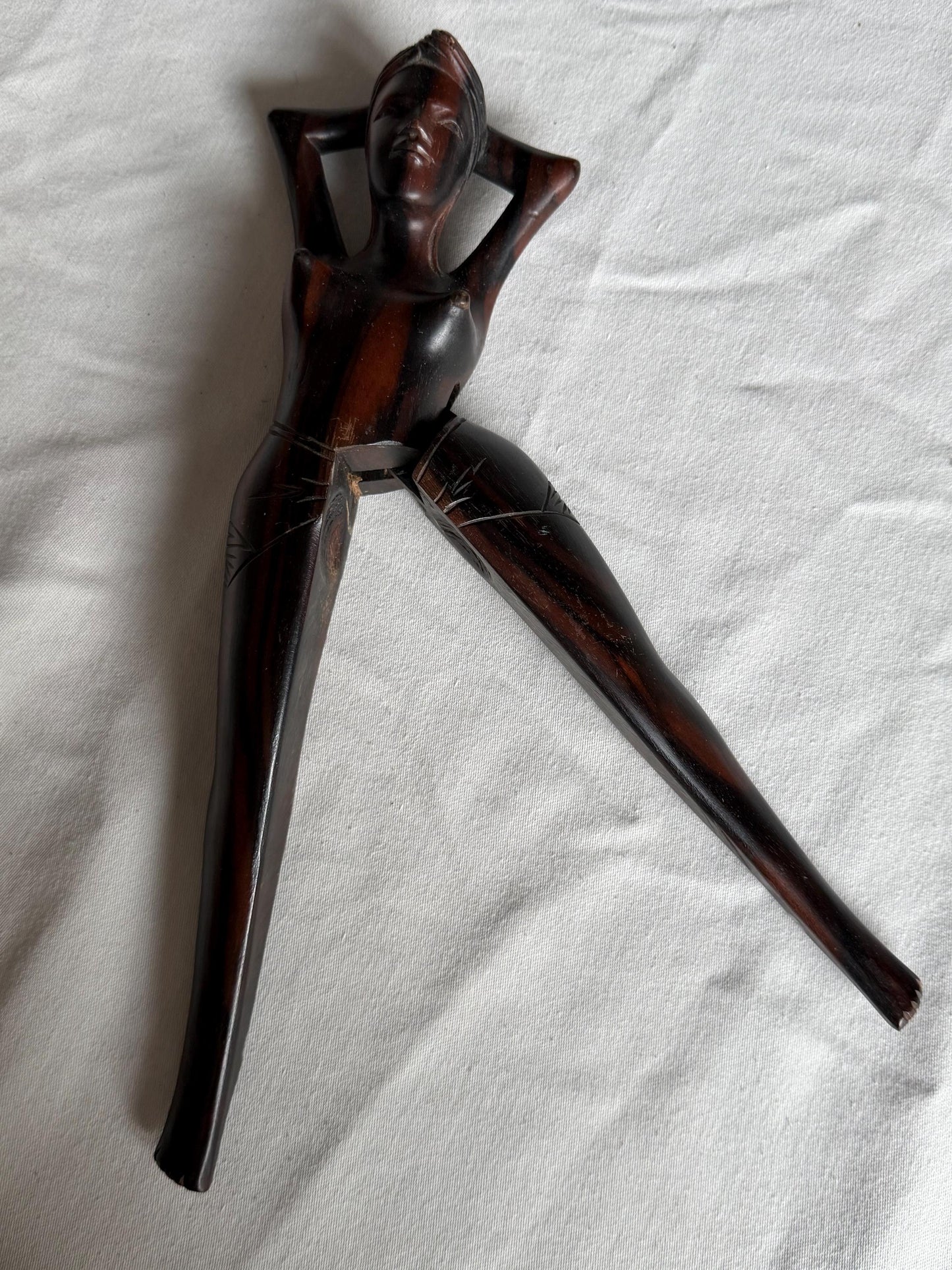 African Ebony Wood Nutcracker – Hand Carved Female Figure – 34 cm – Vintage notenkraker woman legs