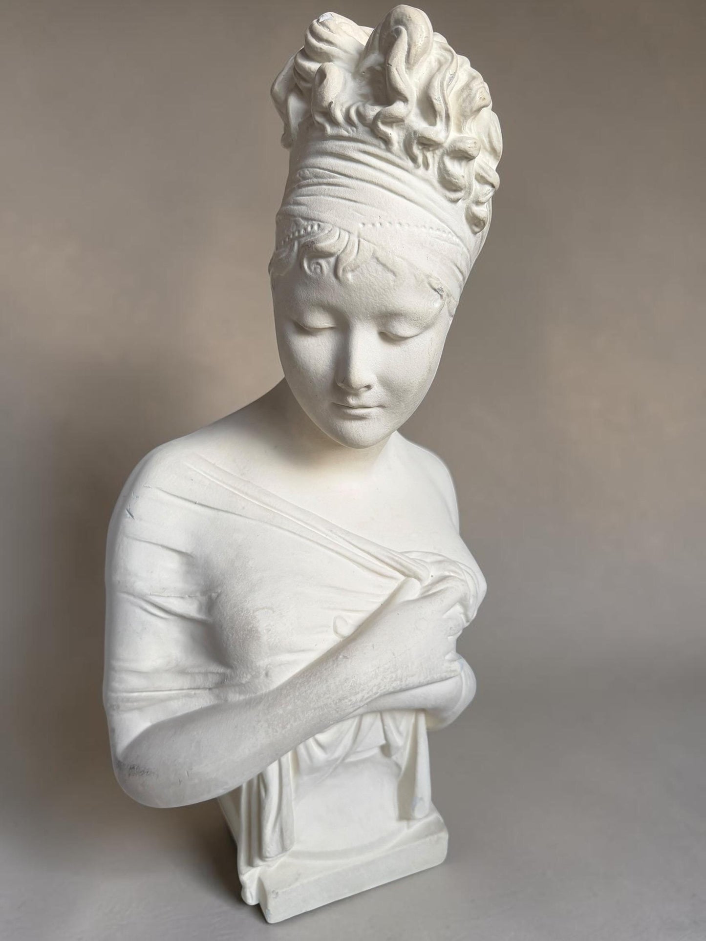 XL French Brocante Plaster Bust Romantic Lady Neoclassical Sculpture 55 cm Brocante classic antique. around 1920’s, France.