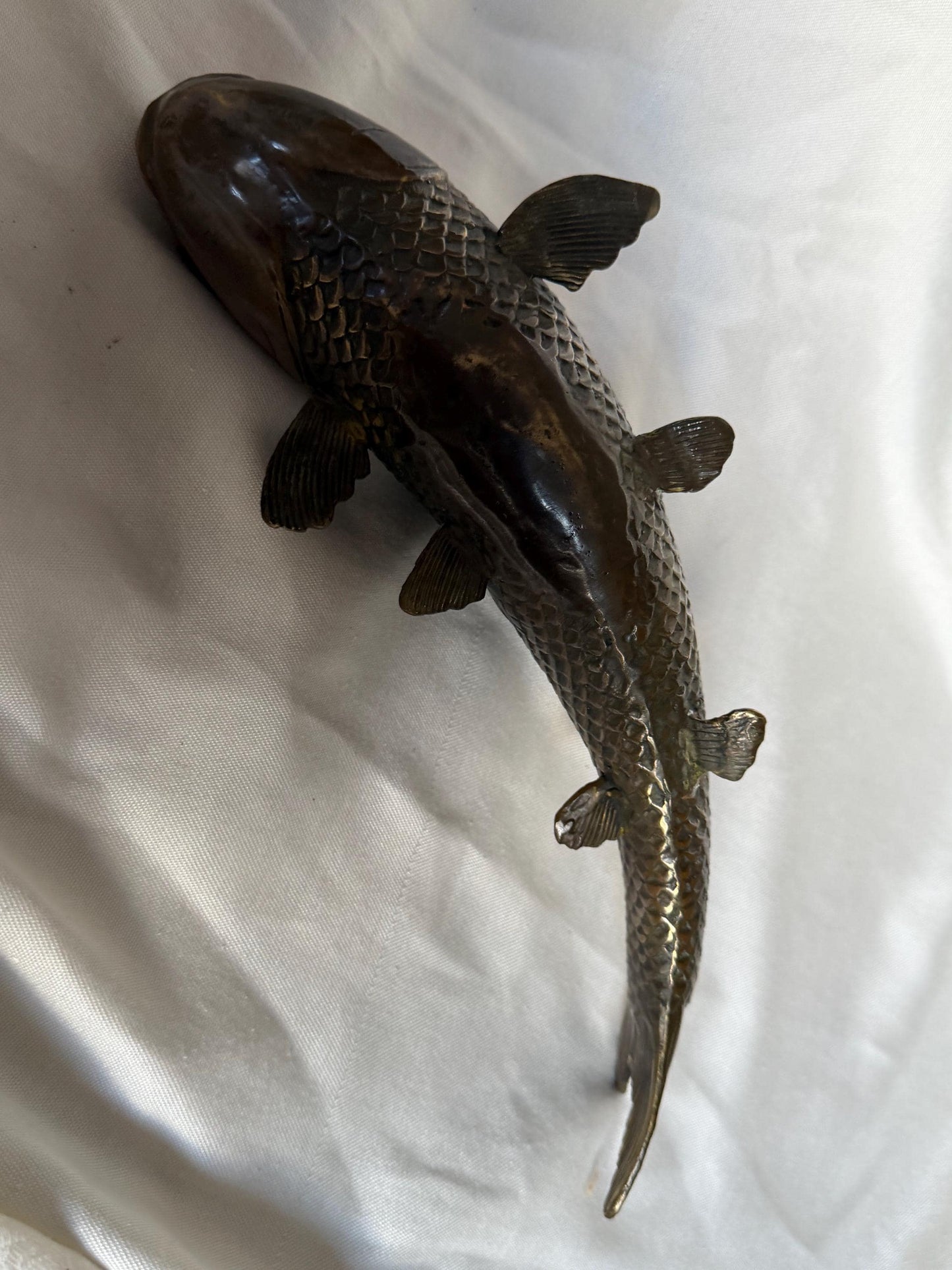 High quality Large Japanese Bronze Koi Fish Sculpture 30 cm