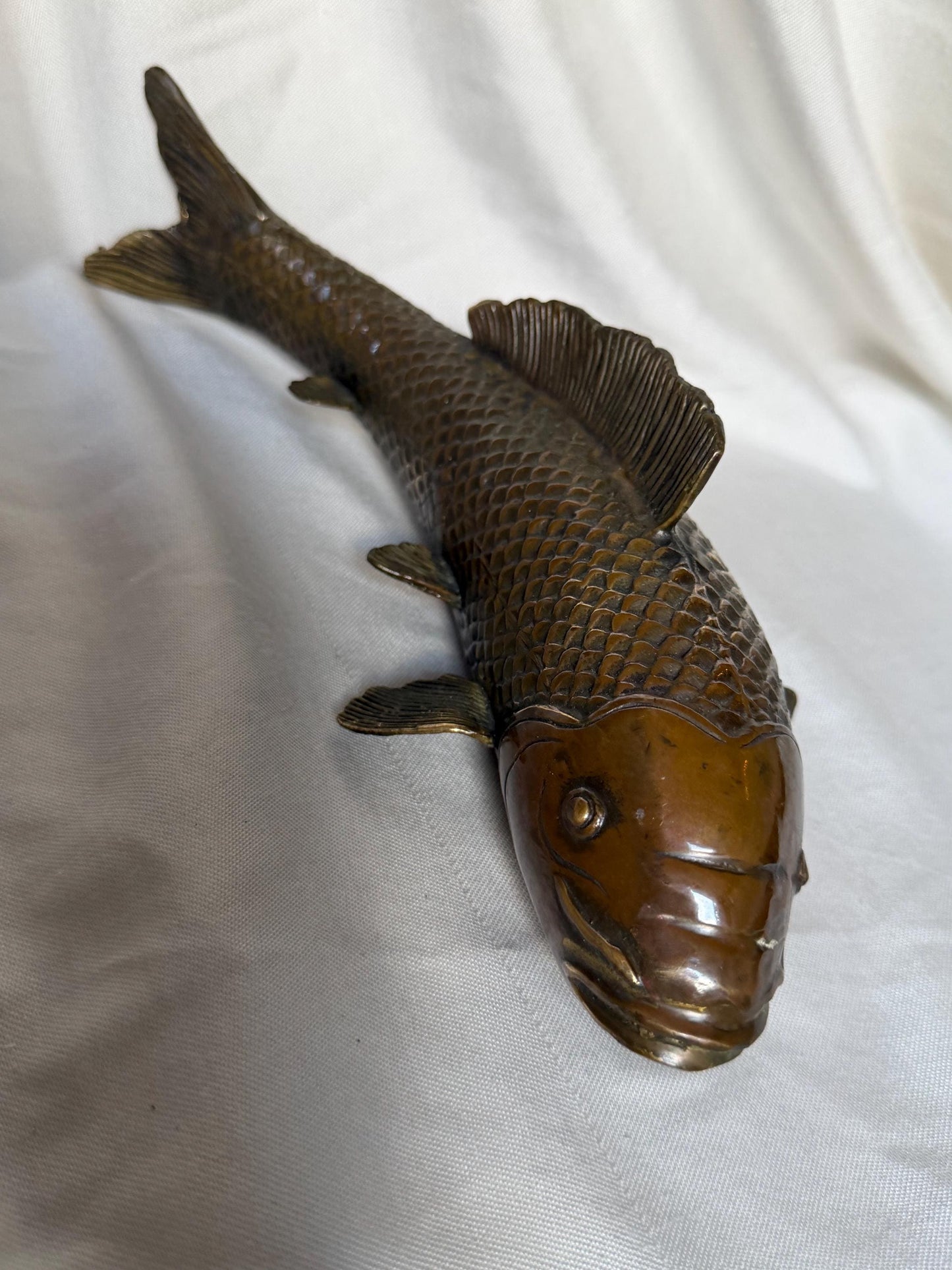 High quality Large Japanese Bronze Koi Fish Sculpture 30 cm