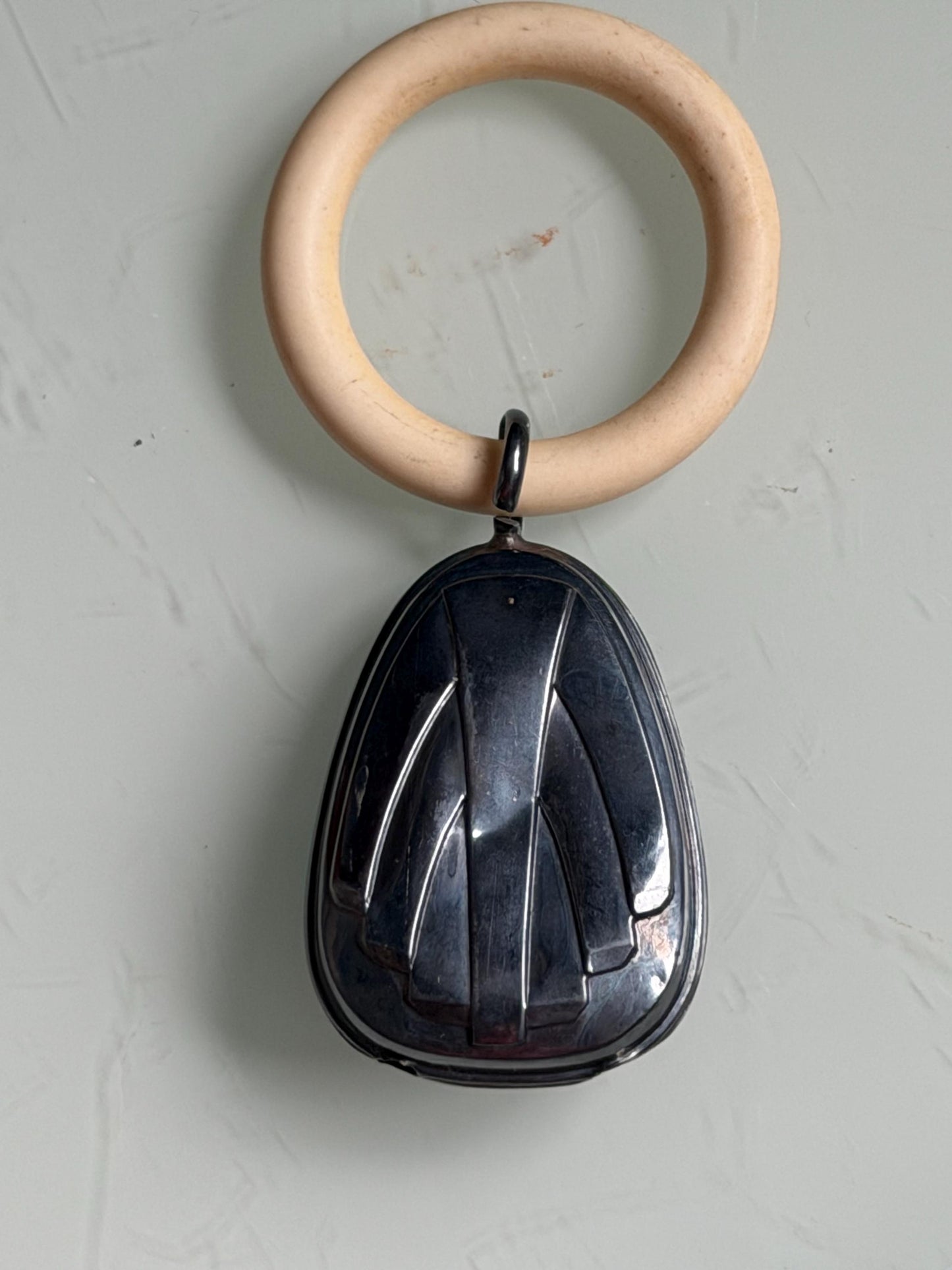 Bijtring, art deco, teething ring antique rattle for babybaby