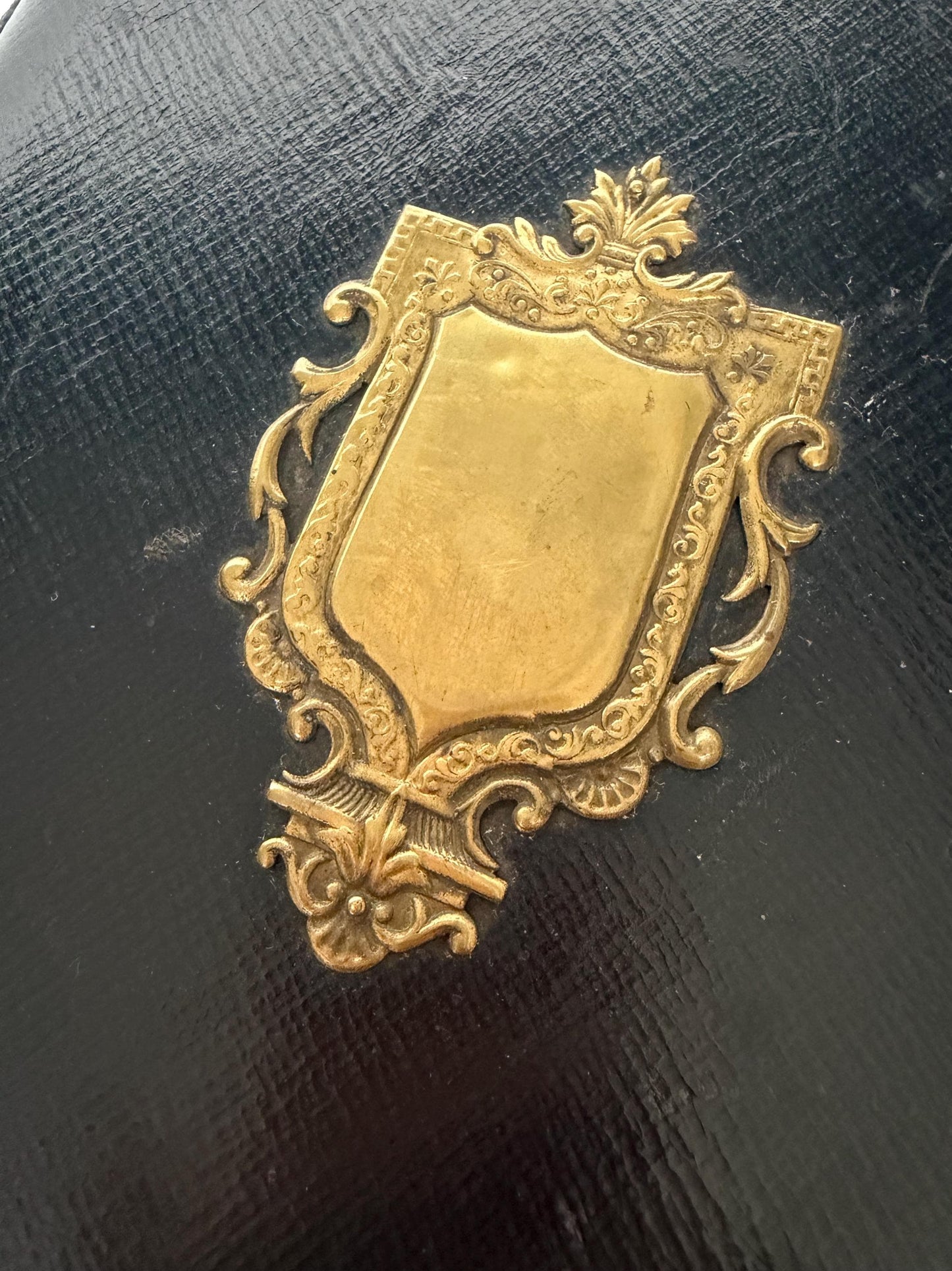Victorian xl Photo Album, Ornate gold metal Mounts, 19th century. 28 cm.