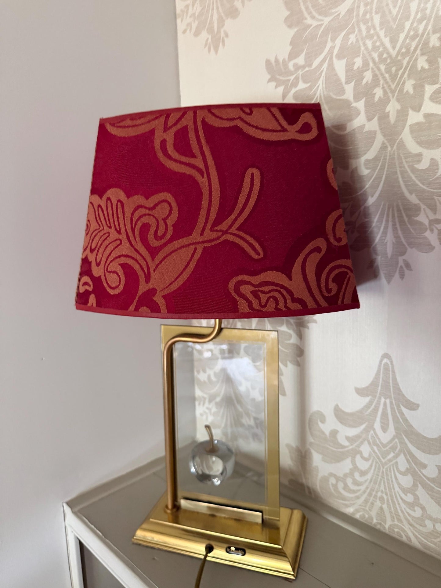 Le Dauphin France Brass Table designer Lamp with Sculptural Glass Apple and Original Shade 1980s, Maurice Tournu, Maison Dauphin