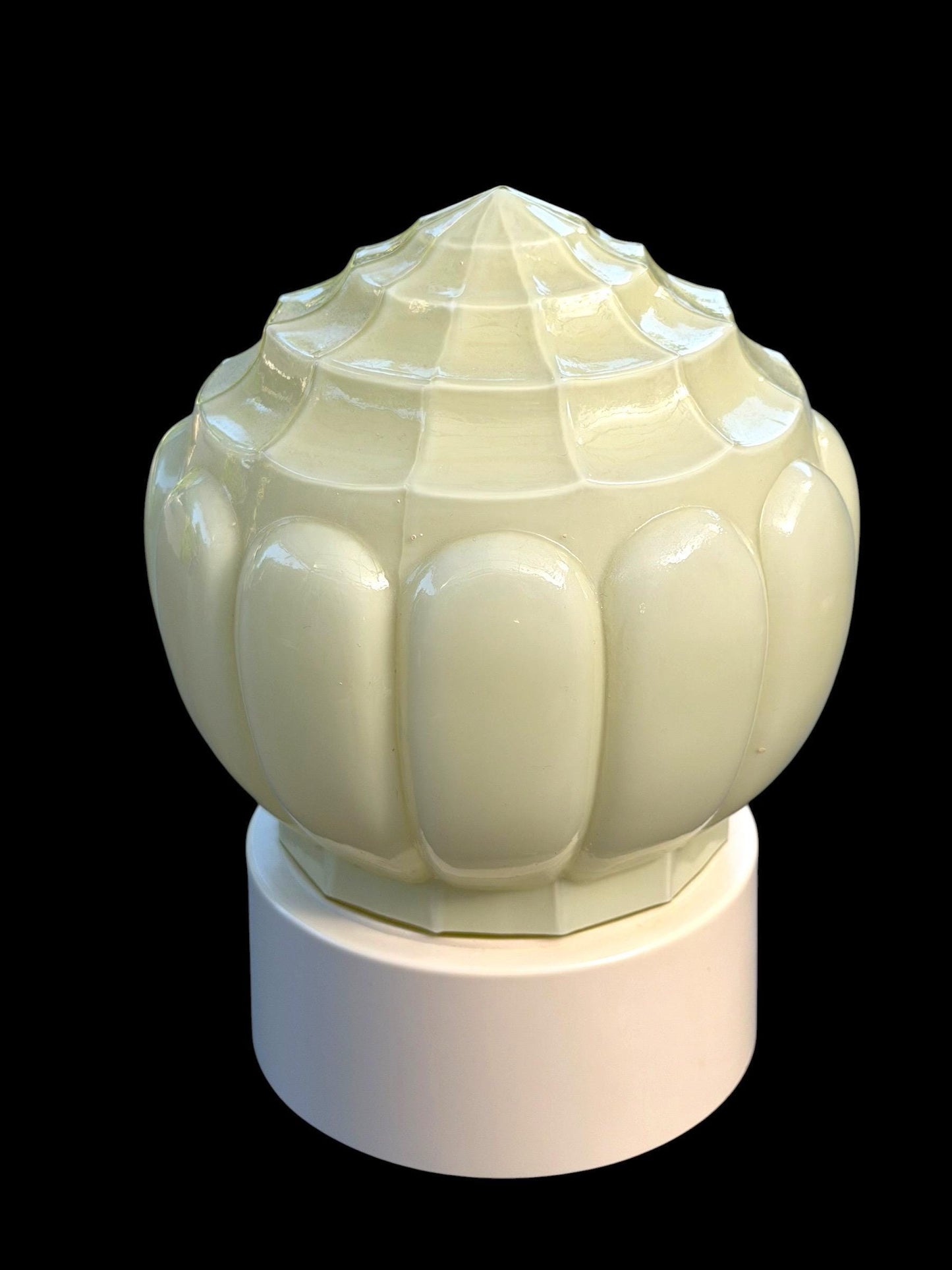 Art Deco light greige soft Glass Ceiling Lamp - Thabur, the shell,  Niko Fixture, dutch amsterdam design trapeze lights