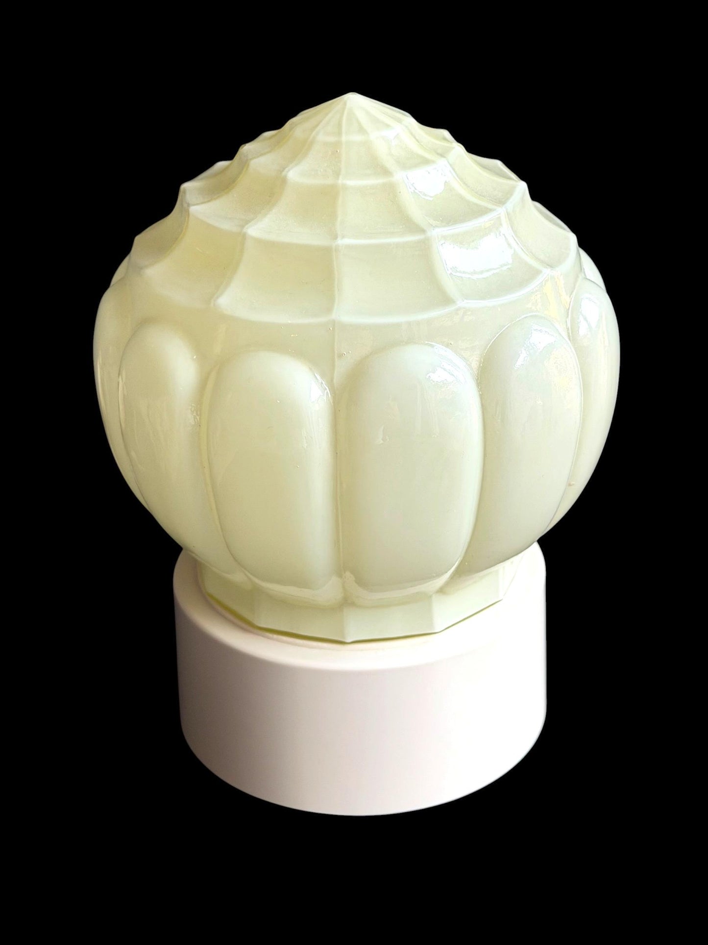 Art Deco light greige soft Glass Ceiling Lamp - Thabur, the shell,  Niko Fixture, dutch amsterdam design trapeze lights