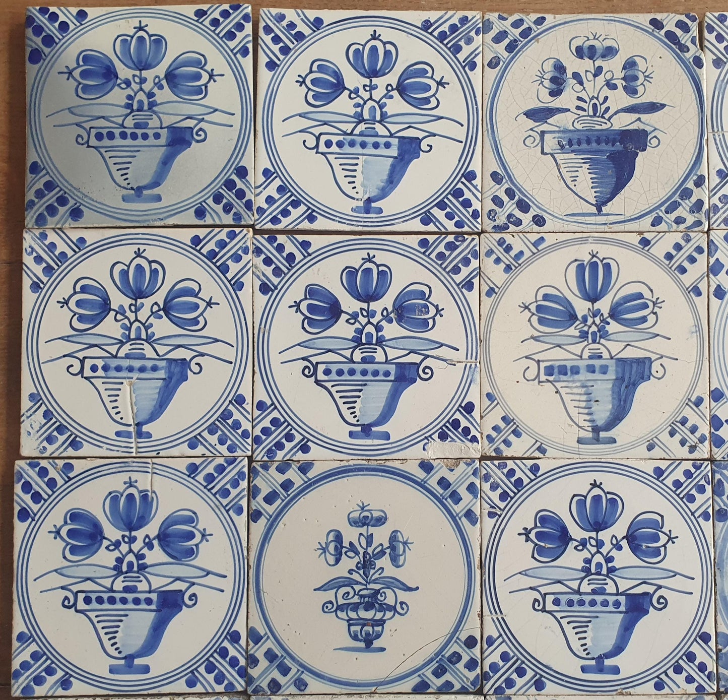 33 x Antique Delft flowers Tiles, 17th Century Dutch Wall Decor. planttile