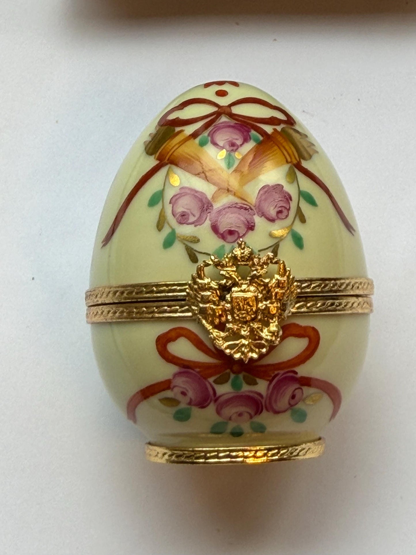 XL Fabergé Egg, Sterling Silver, 24K Gold, palace inside, Faberge with goldgilt and Limoges Porcelain, marked numbered