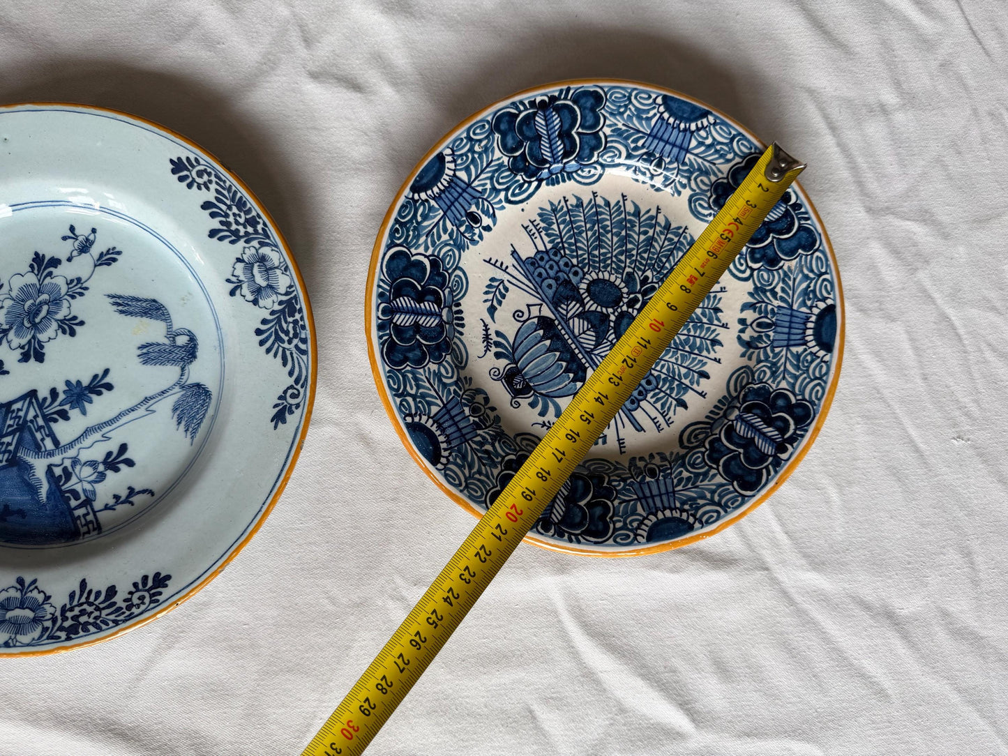 Antique Delft blue Plates, dutch pottery ‘de porceleyne bijl’,  Handpainted Decor, 18th Century (Set of 2) wallplates chinoiserie peacock