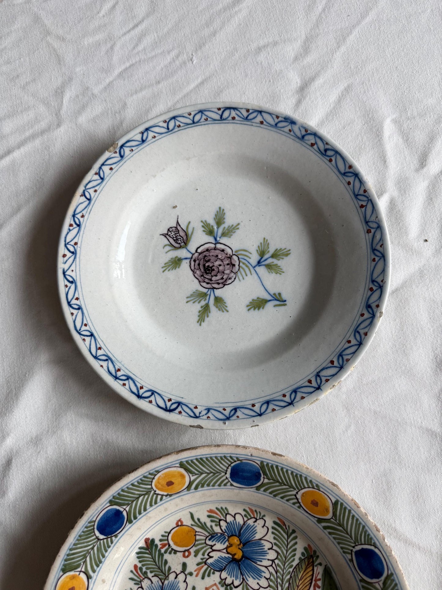 Set Antique Delft Pottery Plates, polychrome, voc,  Handpainted Chinoiserie Decor, 18th Century (Set of 3) tableware