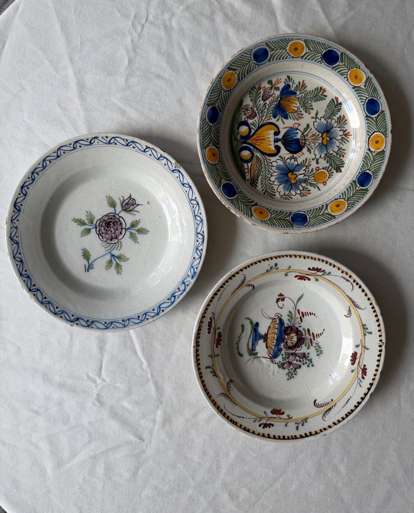 Set Antique Delft Pottery Plates, polychrome, voc,  Handpainted Chinoiserie Decor, 18th Century (Set of 3) tableware