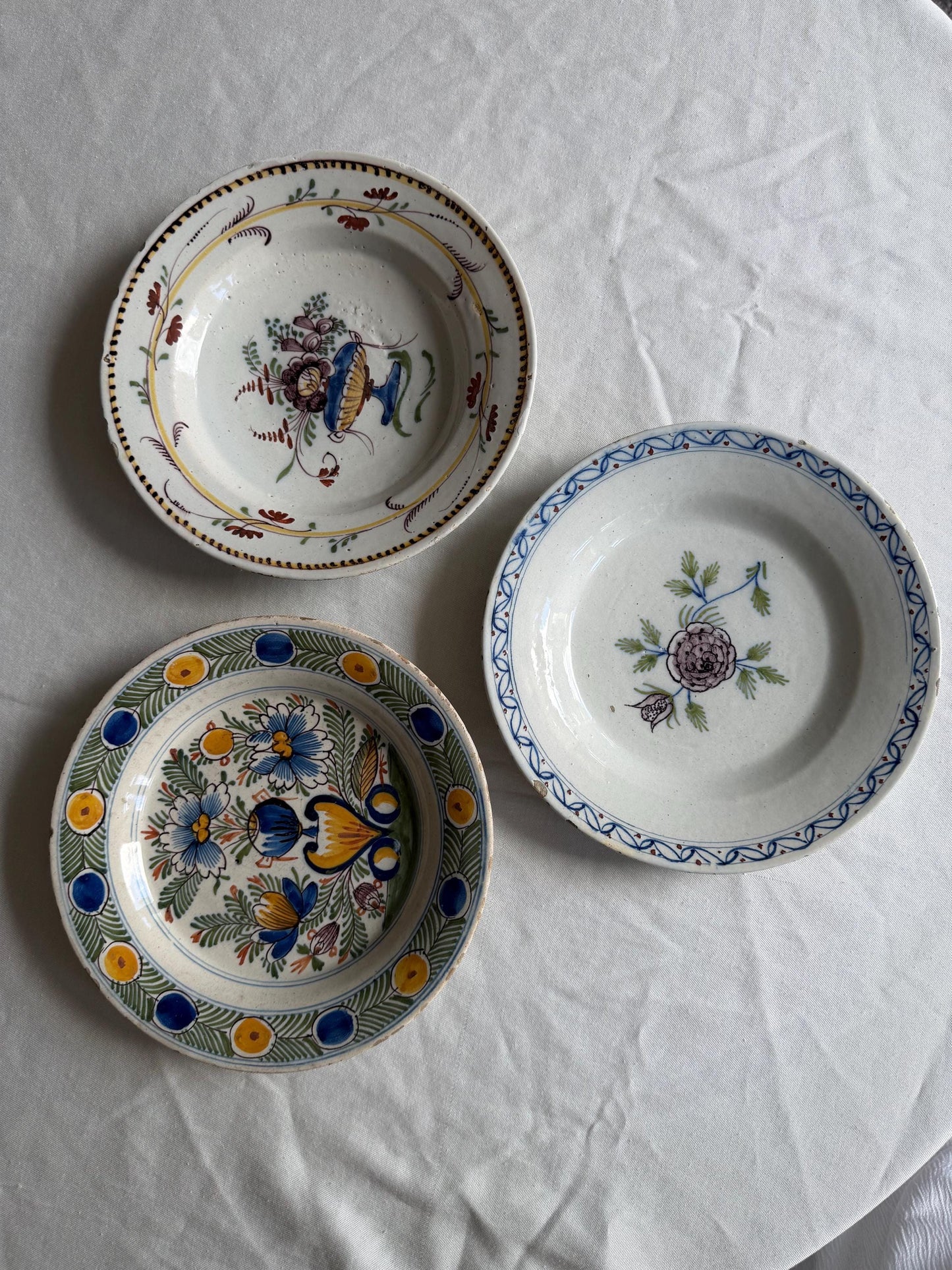 Set Antique Delft Pottery Plates, polychrome, voc,  Handpainted Chinoiserie Decor, 18th Century (Set of 3) tableware