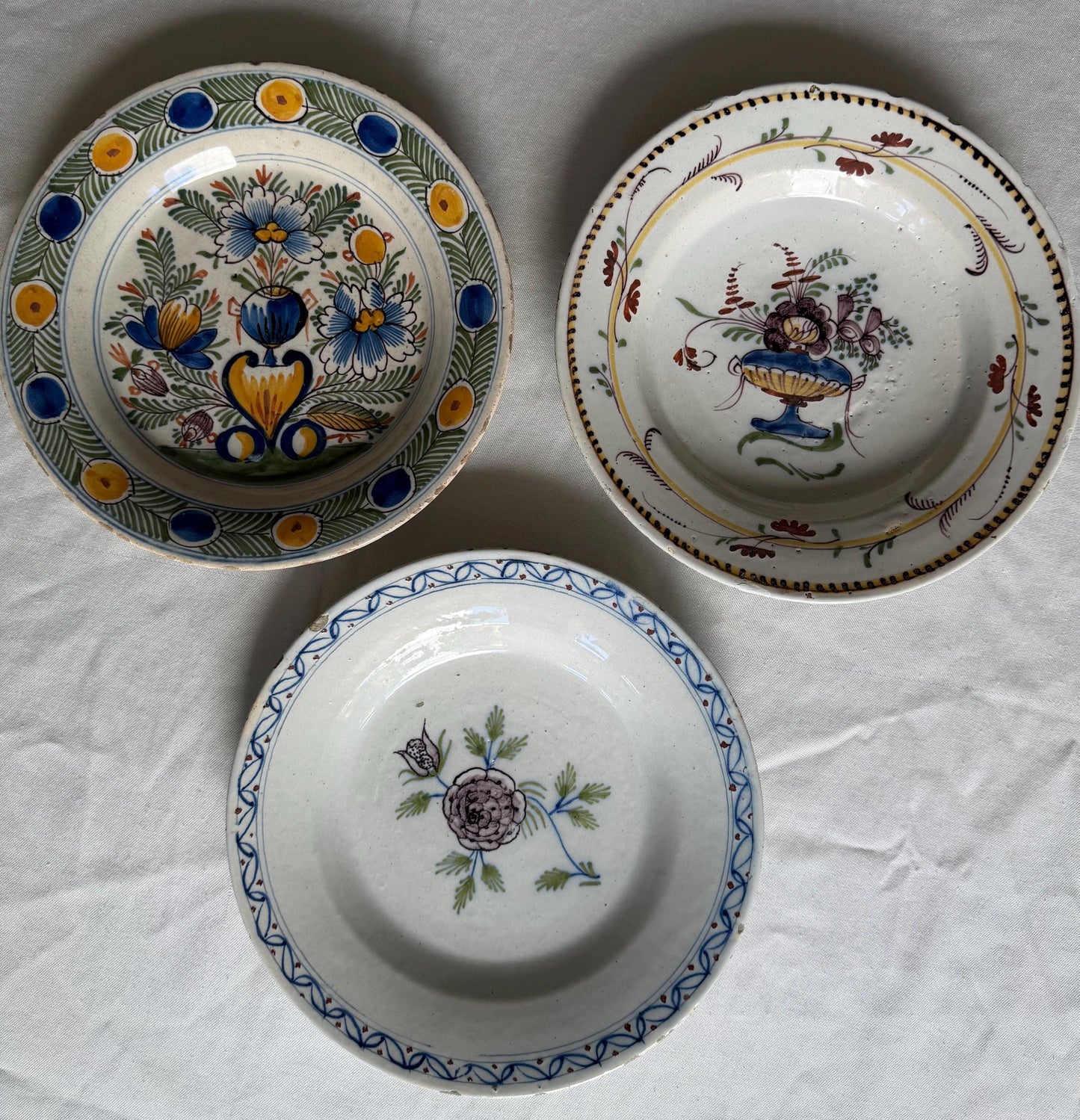 Set Antique Delft Pottery Plates, polychrome, voc,  Handpainted Chinoiserie Decor, 18th Century (Set of 3) tableware