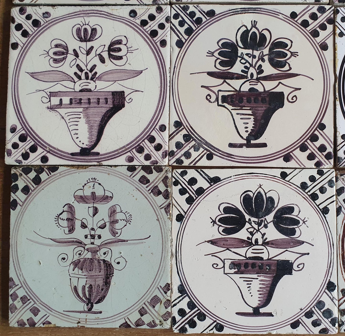 12 x Antique Delft flowers Tiles, 17th Century Dutch Wall Decor. planttile