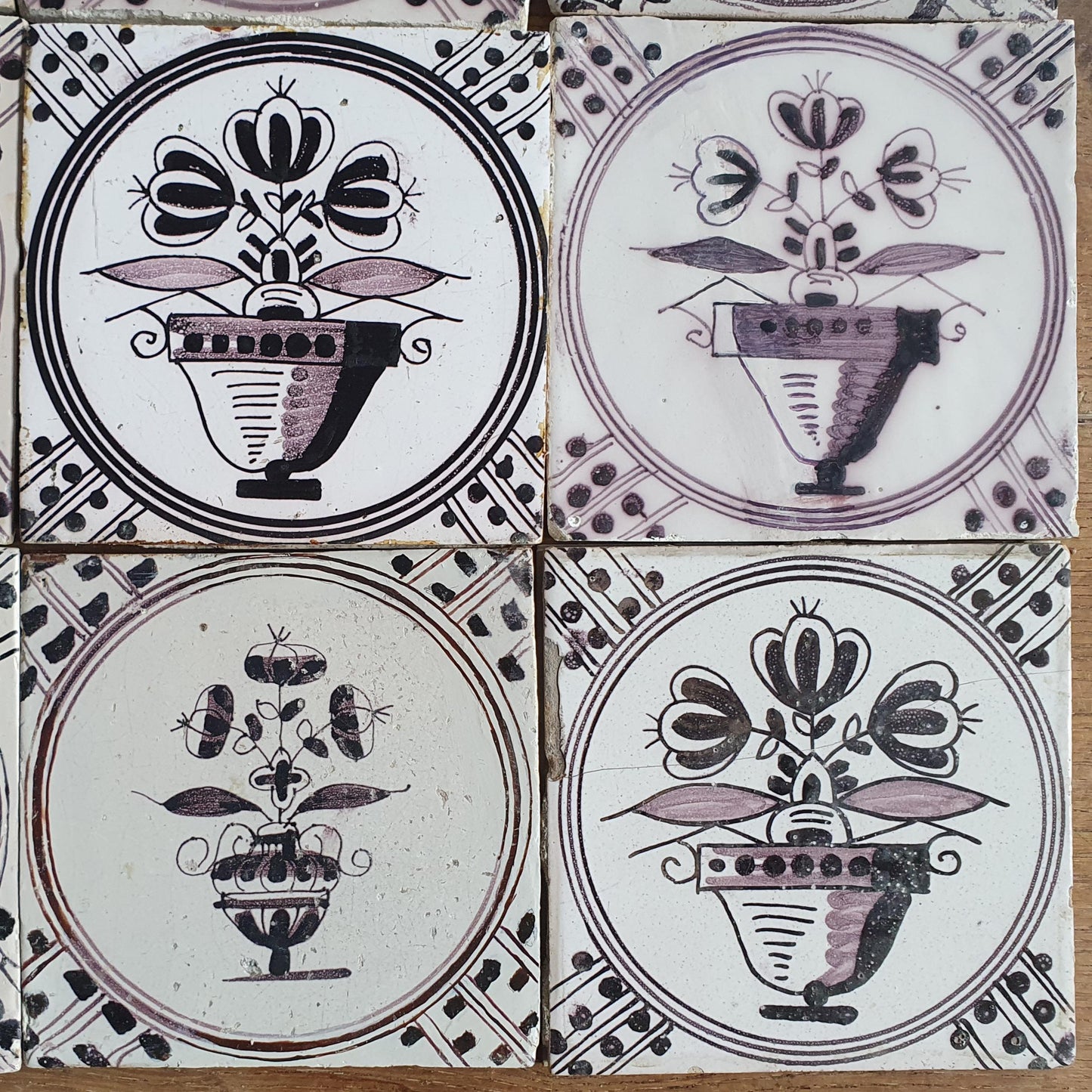12 x Antique Delft flowers Tiles, 17th Century Dutch Wall Decor. planttile
