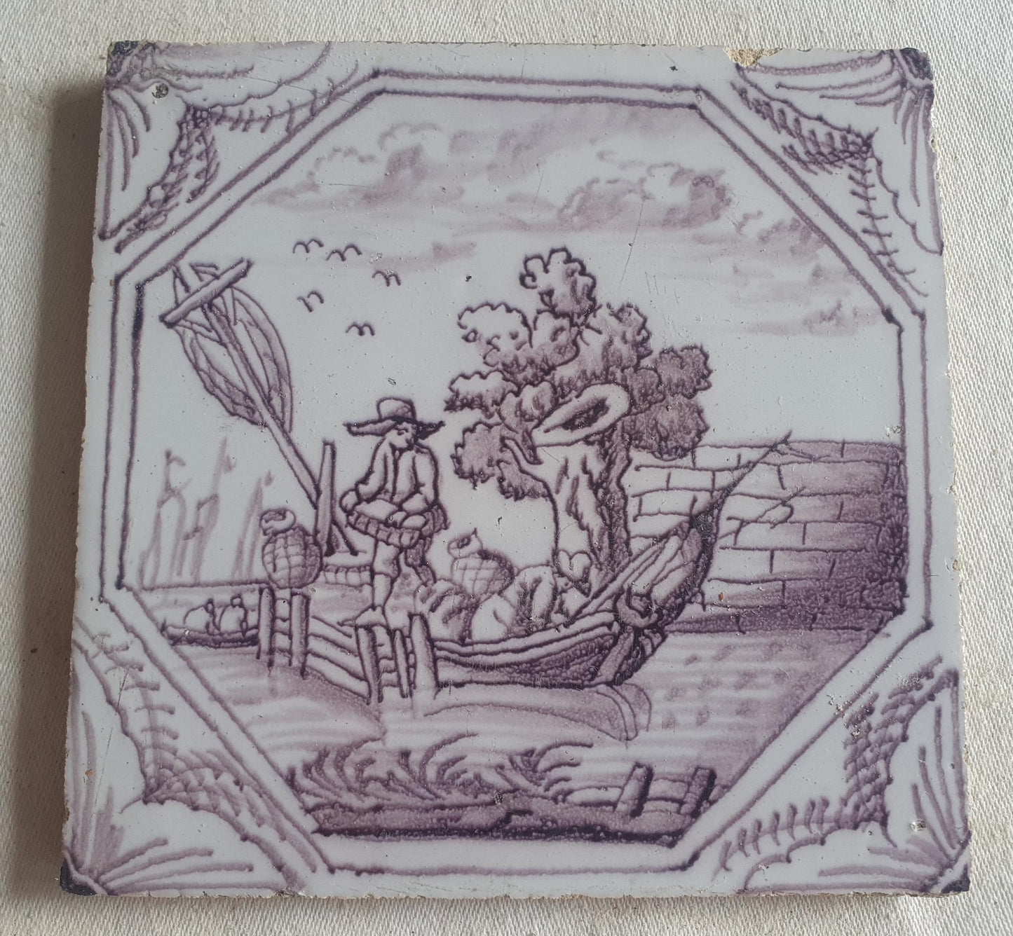 Delft tile, Merchants, 18th century (c. 1760) Dutch manganese tile . ( figuretile )